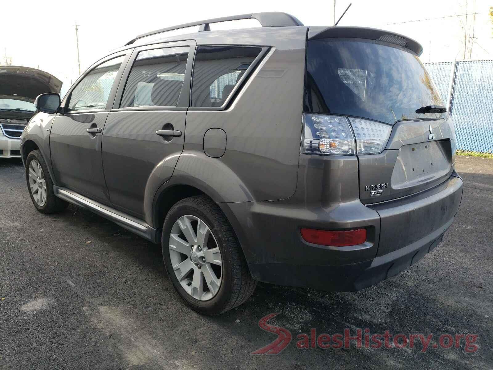 JA4JT5AX0BU611348 2017 MITSUBISHI OUTLANDER