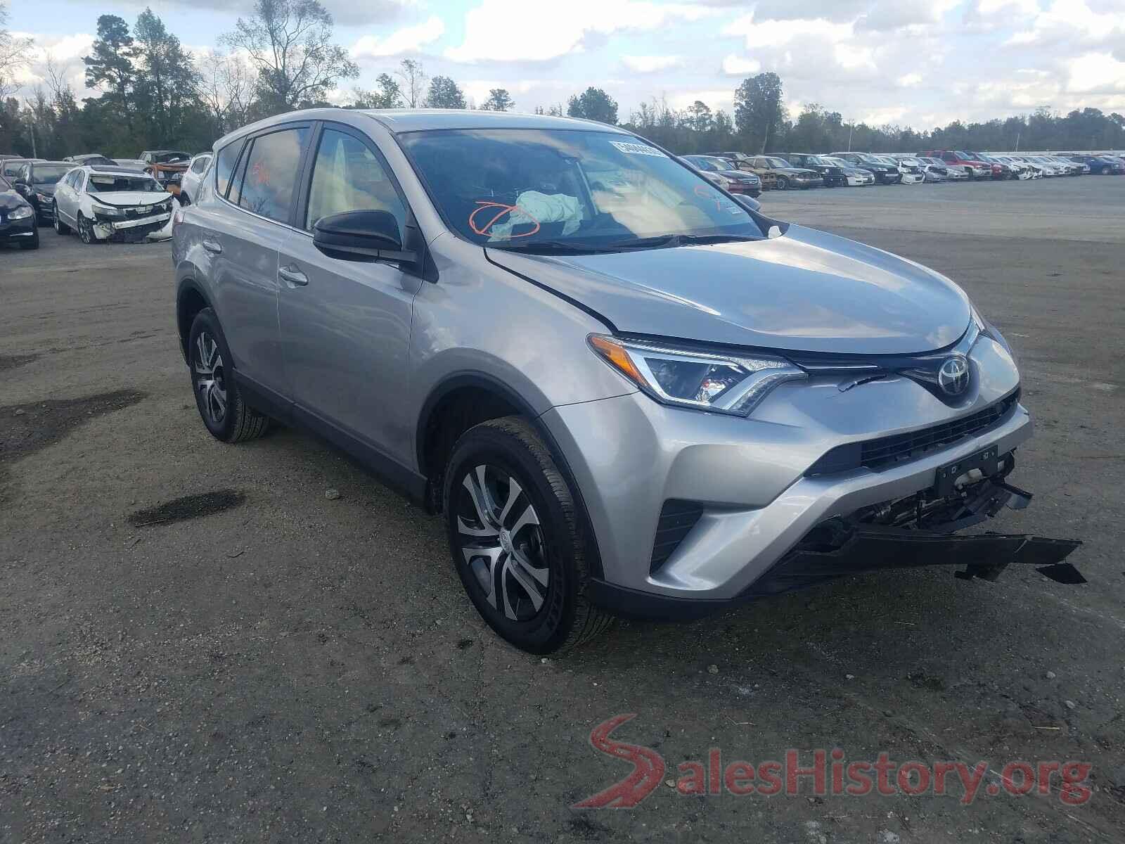 JTMBFREV2JJ235995 2018 TOYOTA RAV4