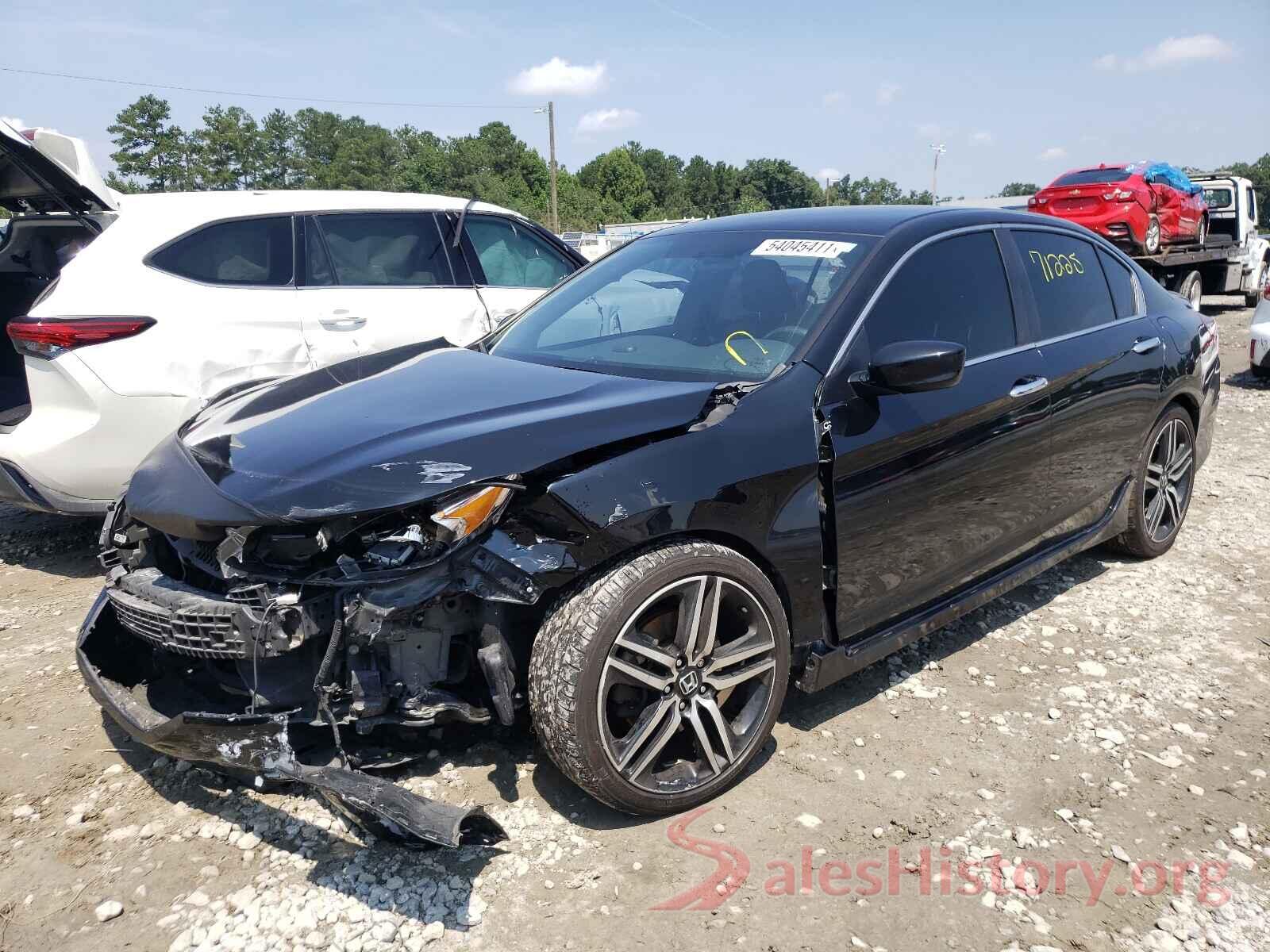 1HGCR2F56HA127635 2017 HONDA ACCORD