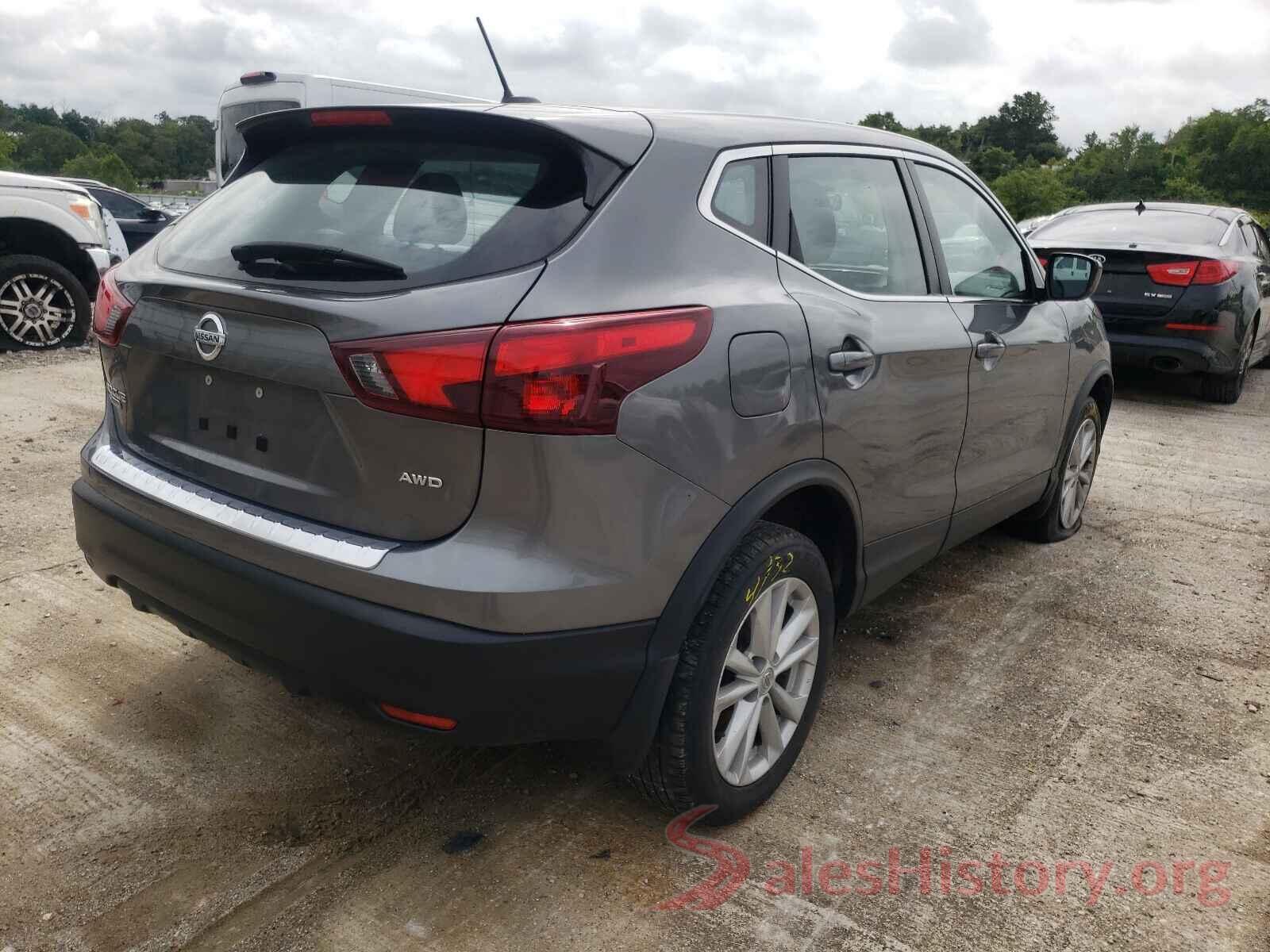 JN1BJ1CR7HW125501 2017 NISSAN ROGUE