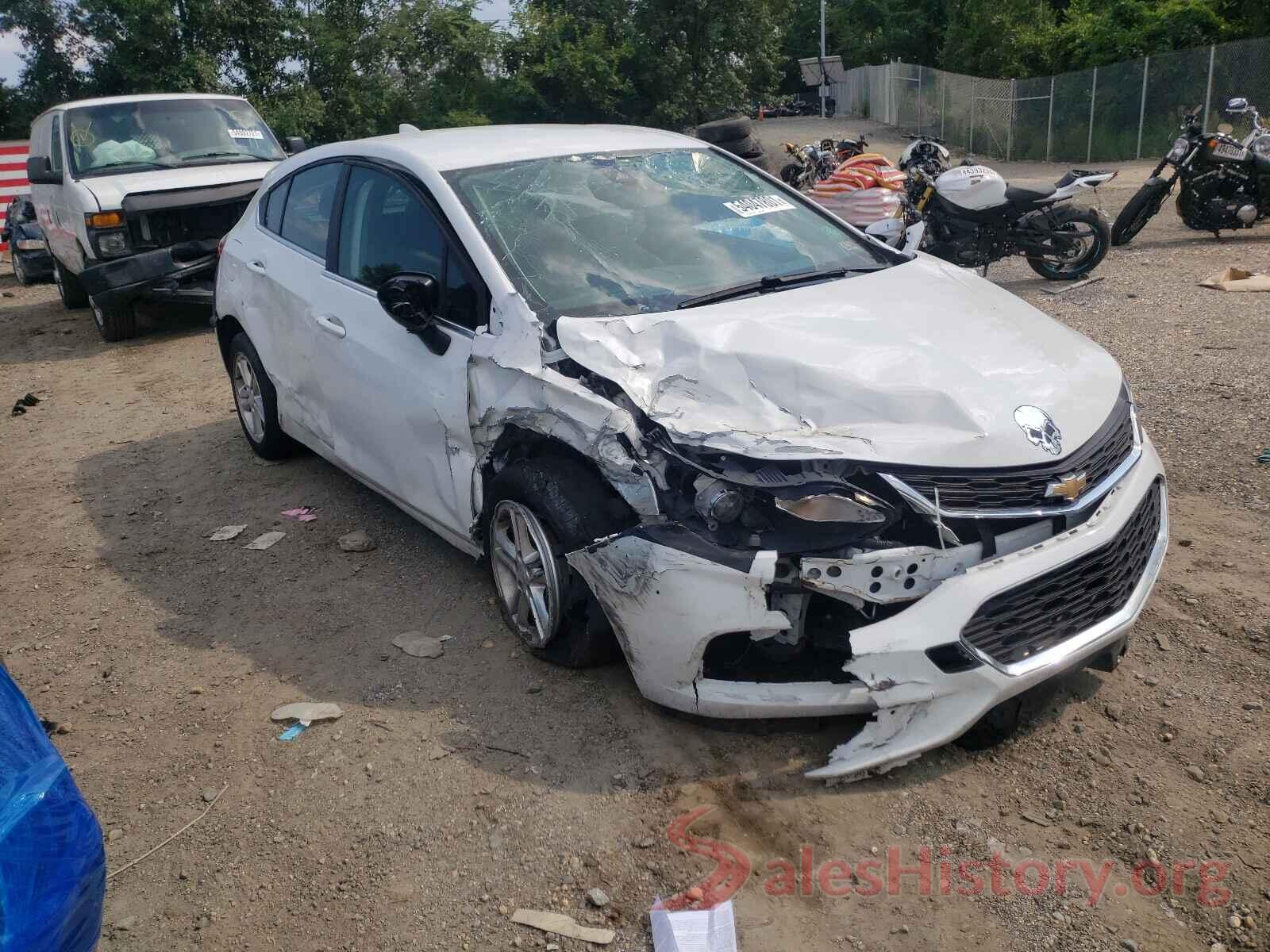 3G1BE6SMXJS613887 2018 CHEVROLET CRUZE