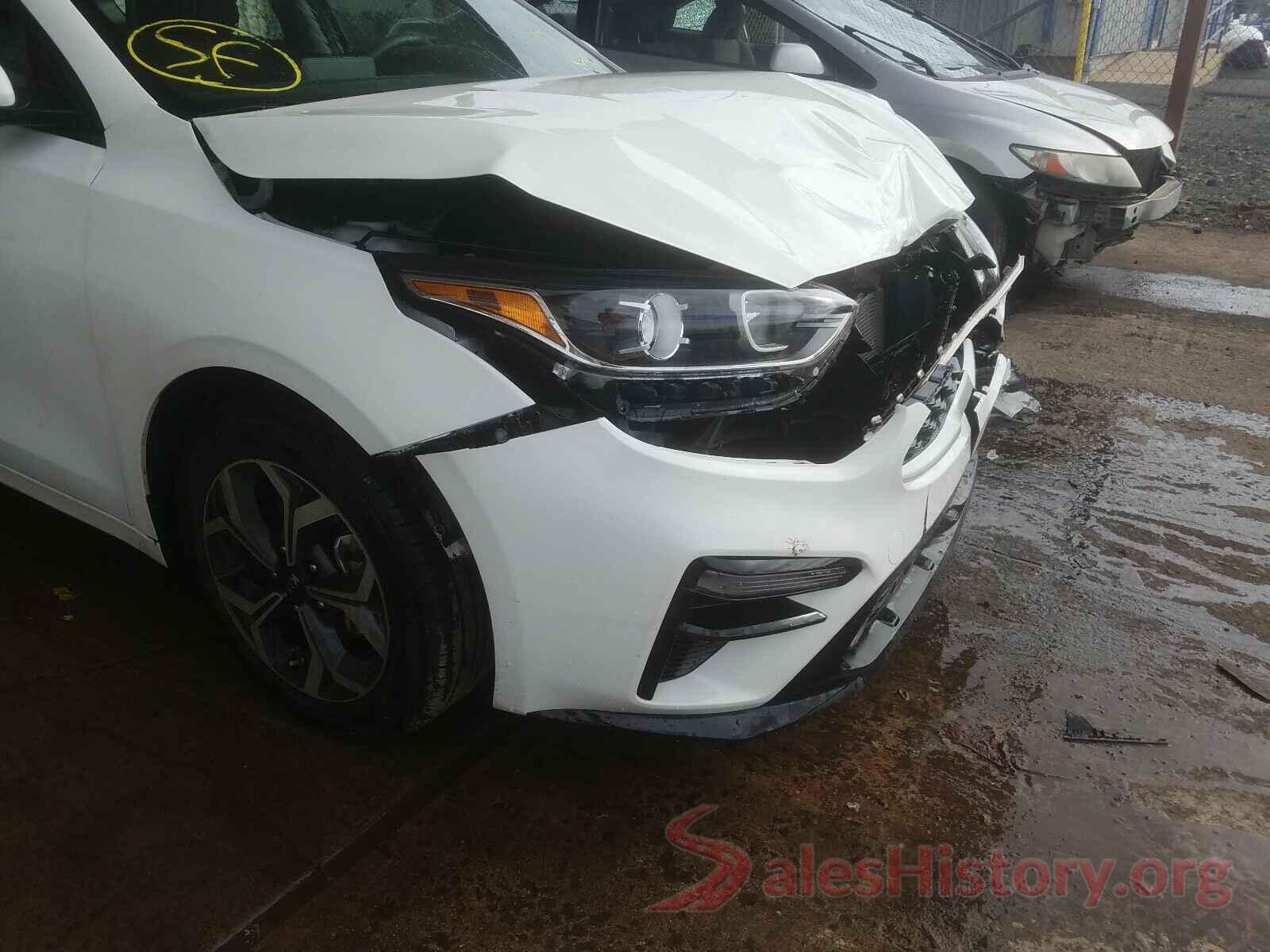 3KPF24AD8KE061796 2019 KIA FORTE