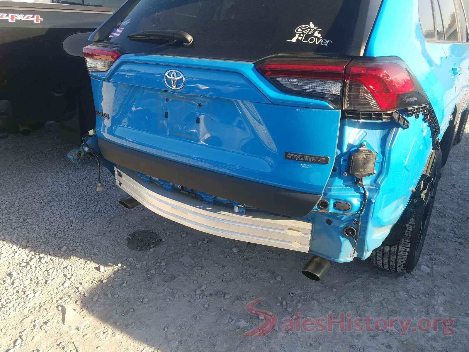 2T3J1RFV5KW022857 2019 TOYOTA RAV4