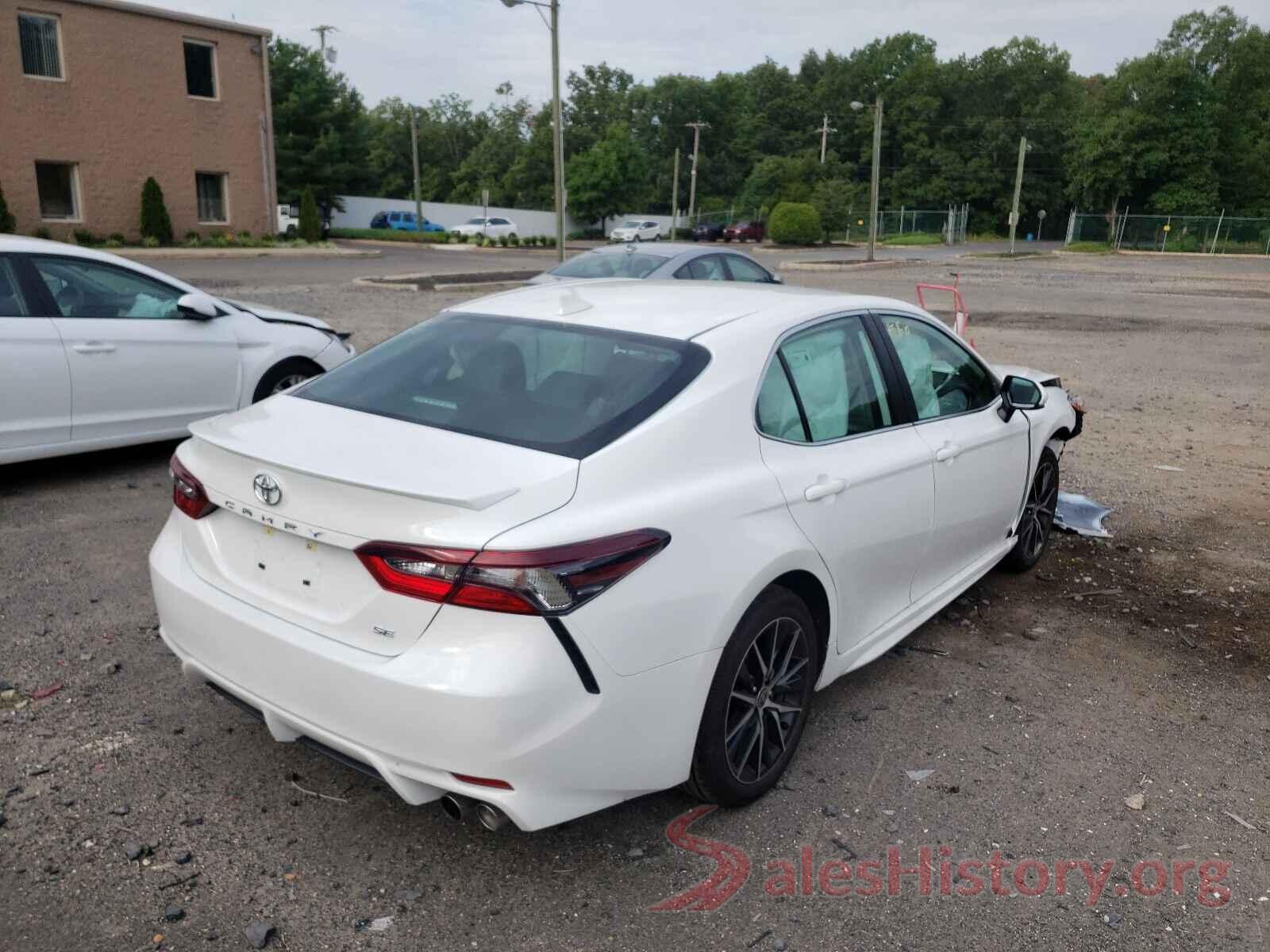 4T1G11AK1MU601543 2021 TOYOTA CAMRY