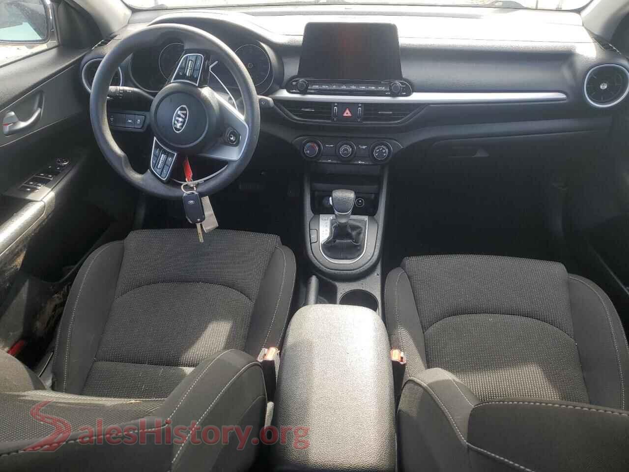 2021 KIA FORTE VIN 3KPF24AD3ME404095, interior dashboard