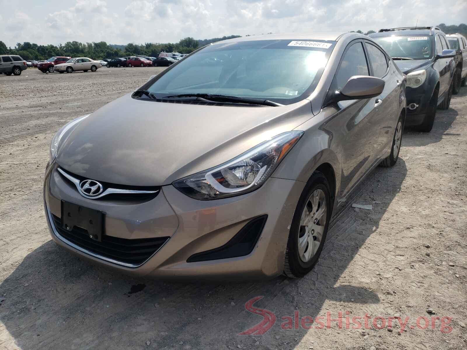 5NPDH4AE4GH673673 2016 HYUNDAI ELANTRA