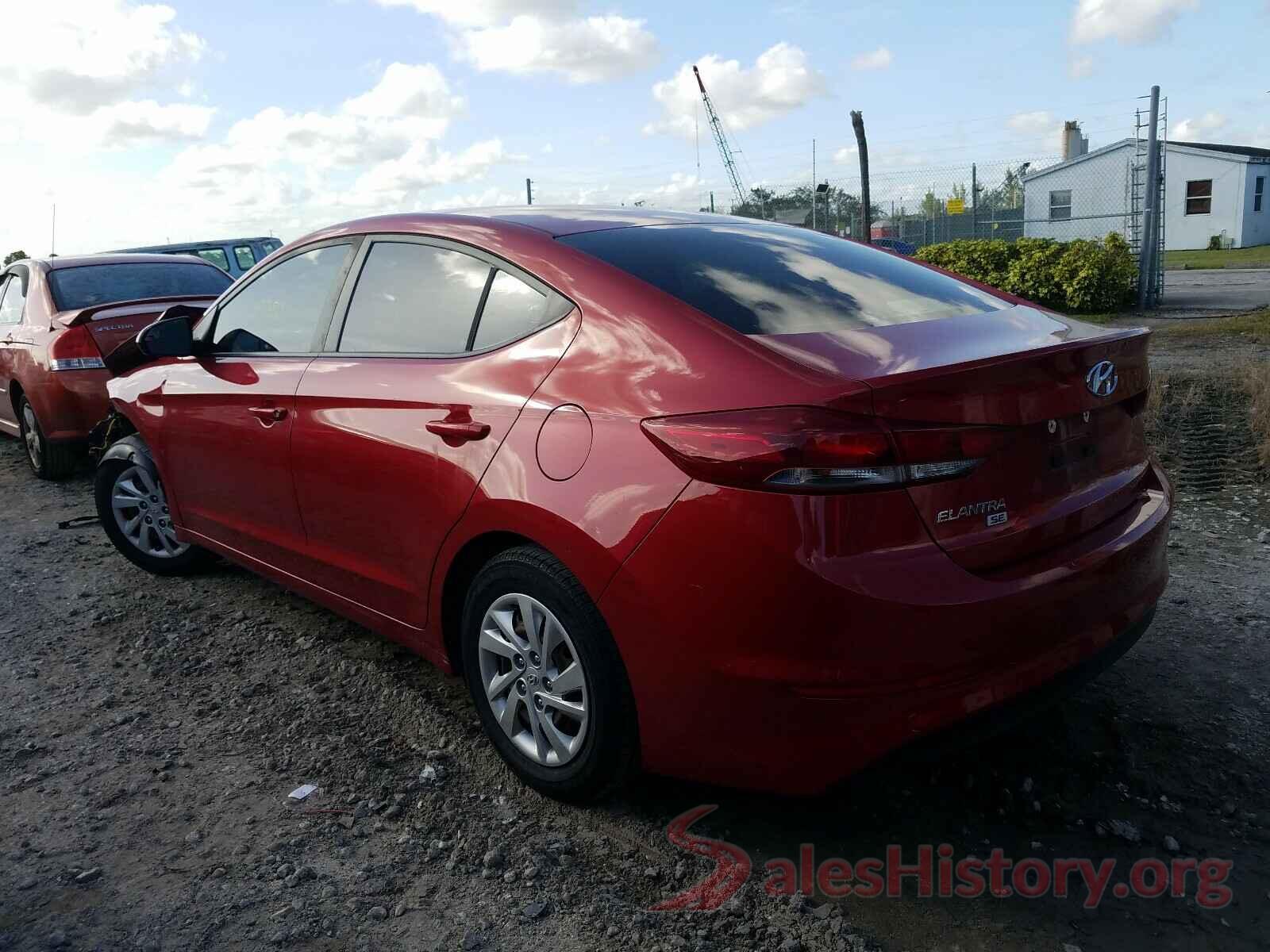 5NPD74LFXJH213661 2018 HYUNDAI ELANTRA