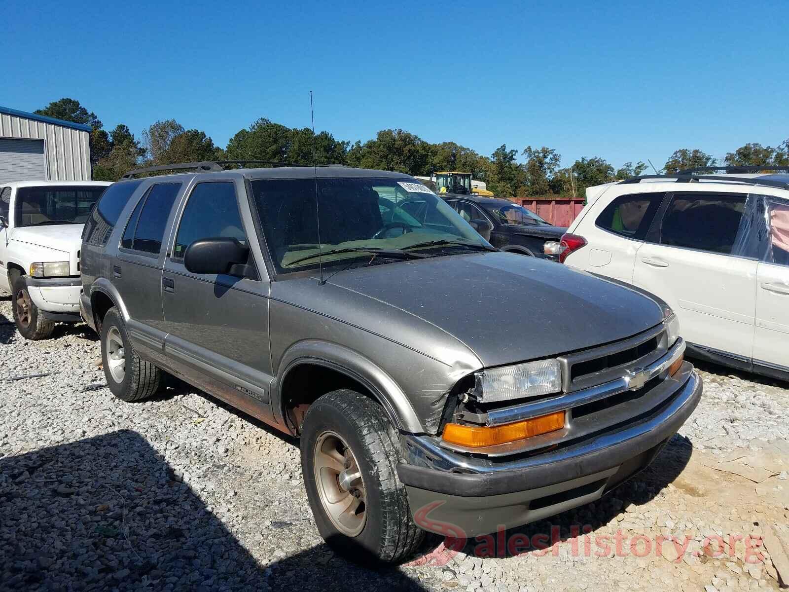 1GNCS13W6Y2184073 2000 CHEVROLET BLAZER