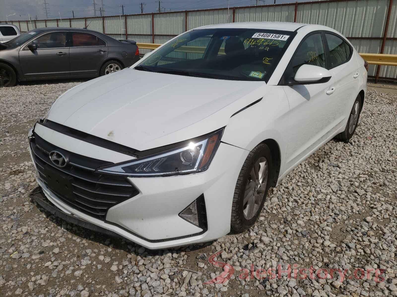 5NPD84LF8KH469215 2019 HYUNDAI ELANTRA