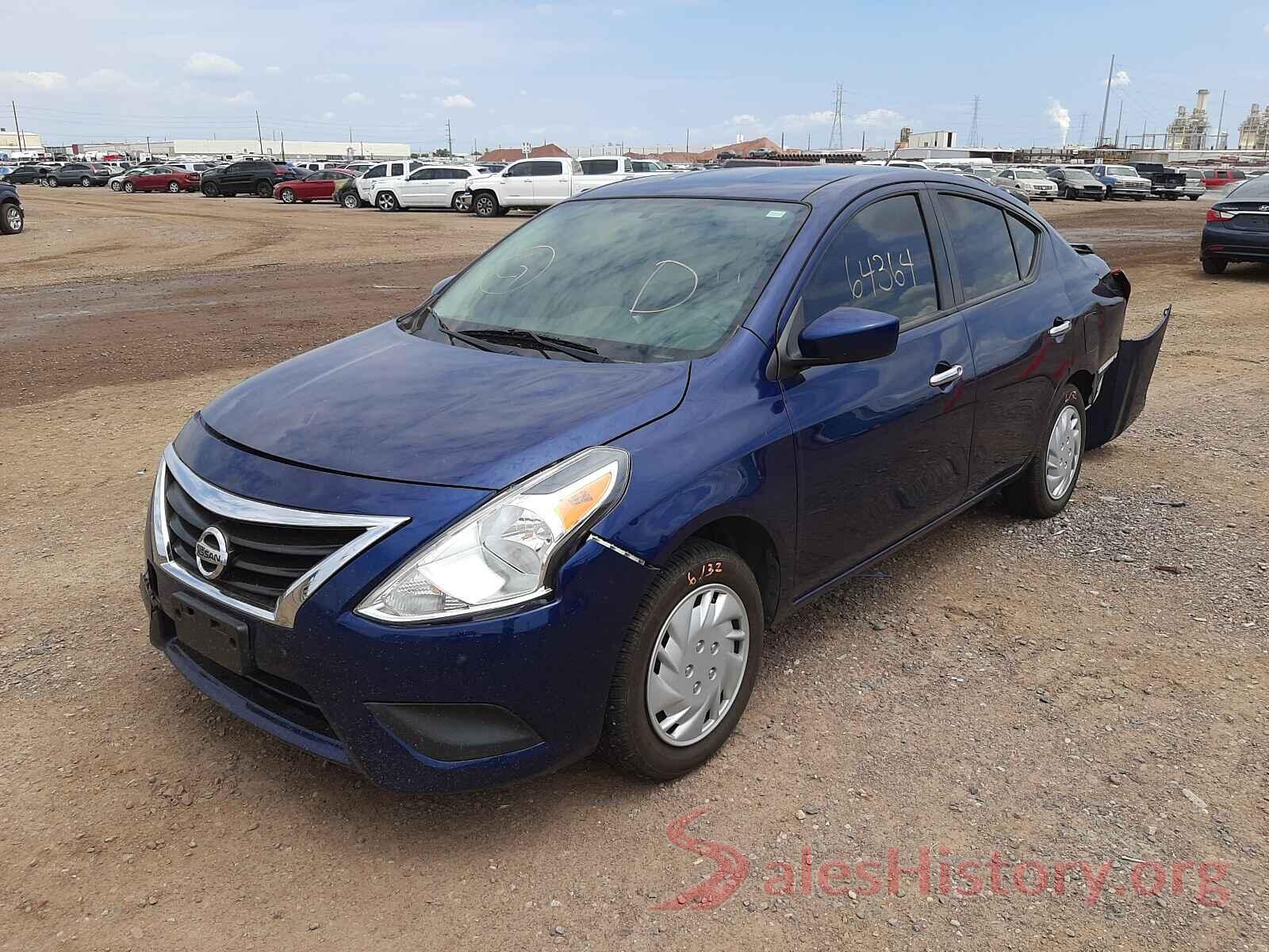 3N1CN7AP4JL864768 2018 NISSAN VERSA