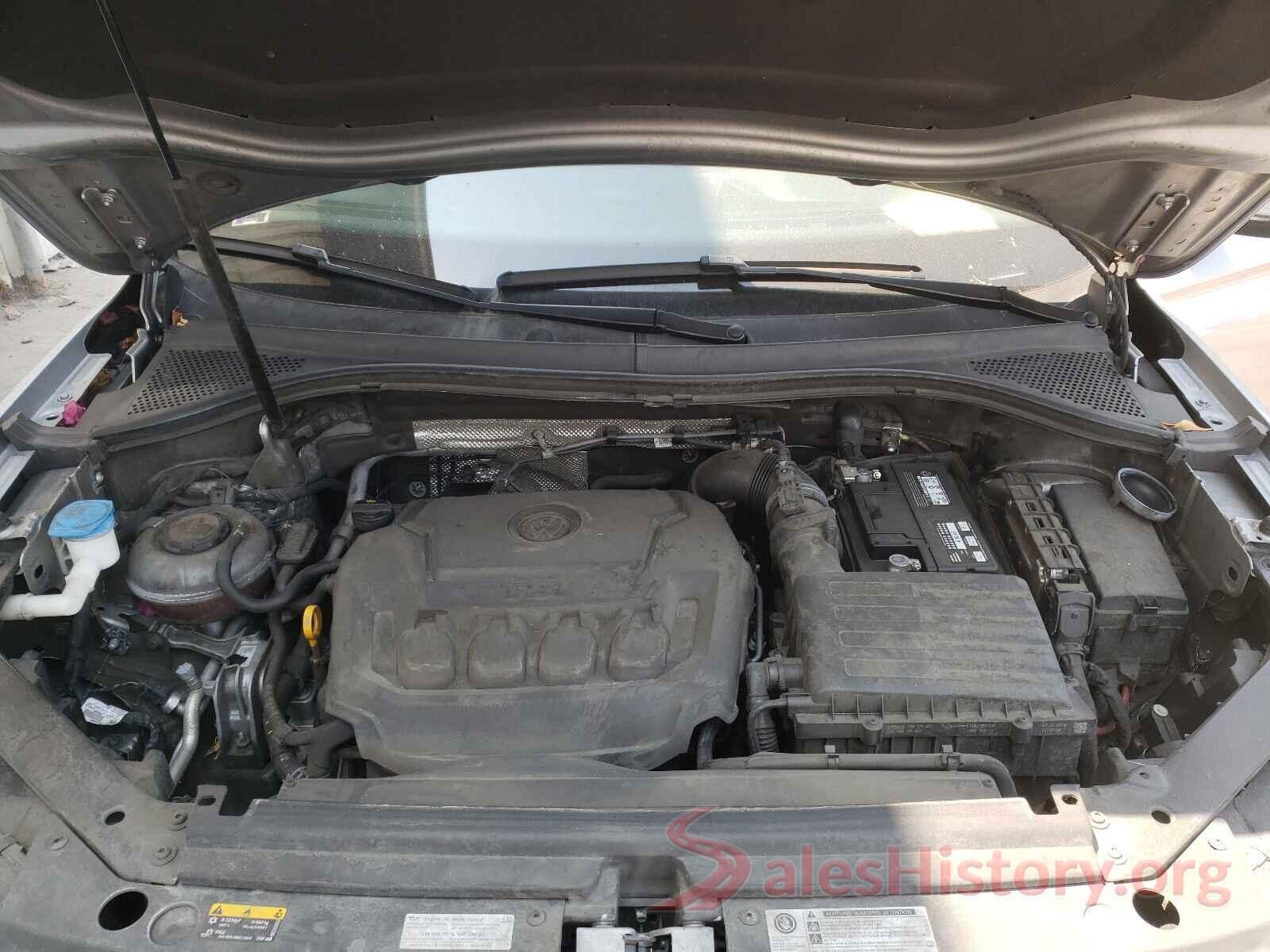 3VV1B7AX4KM098647 2019 VOLKSWAGEN TIGUAN