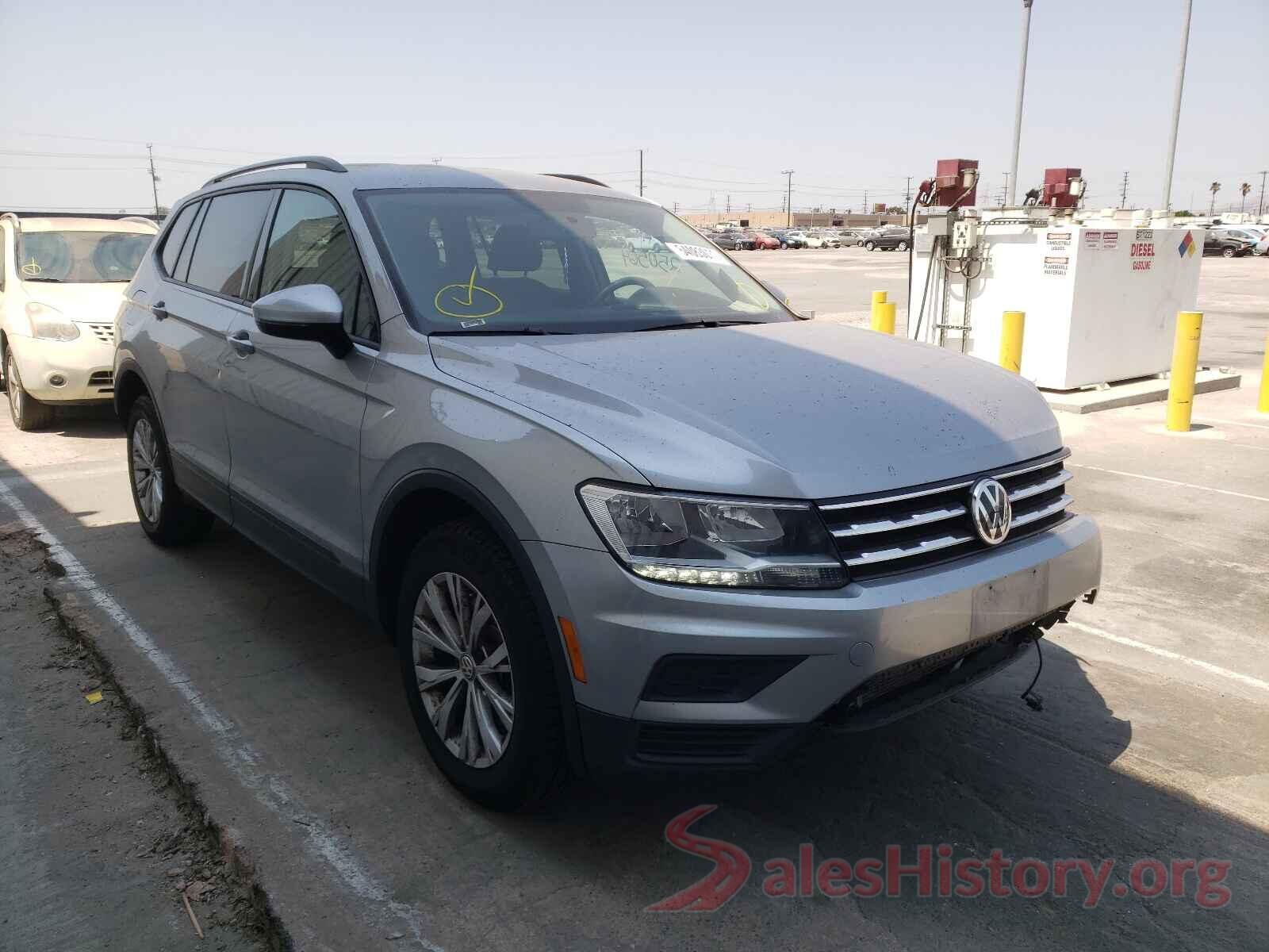 3VV1B7AX4KM098647 2019 VOLKSWAGEN TIGUAN