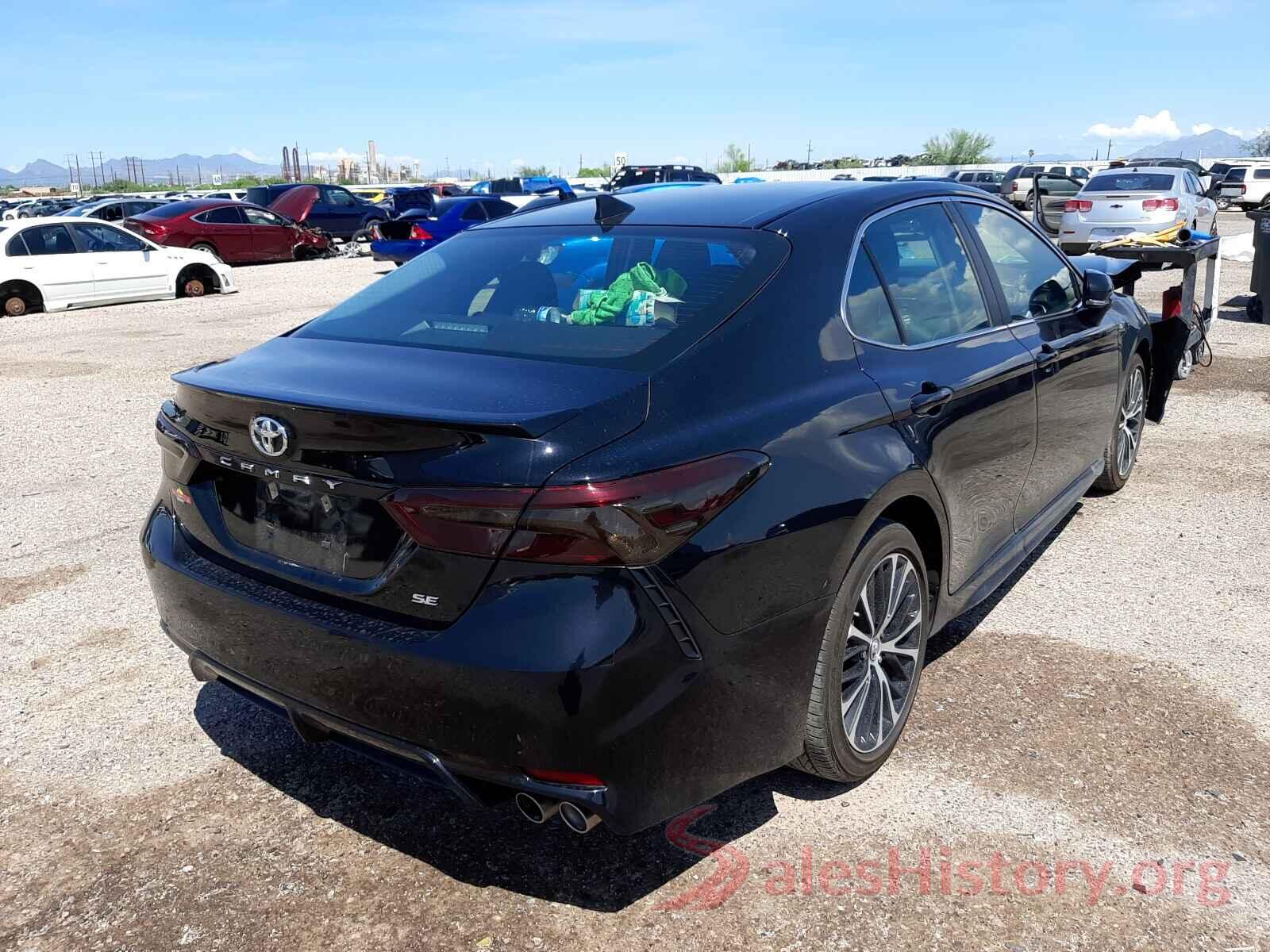 4T1B11HK2KU298429 2019 TOYOTA CAMRY