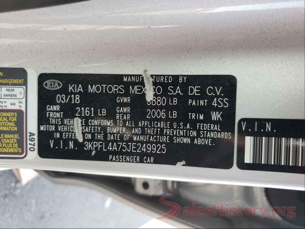 3KPFL4A75JE249925 2018 KIA FORTE