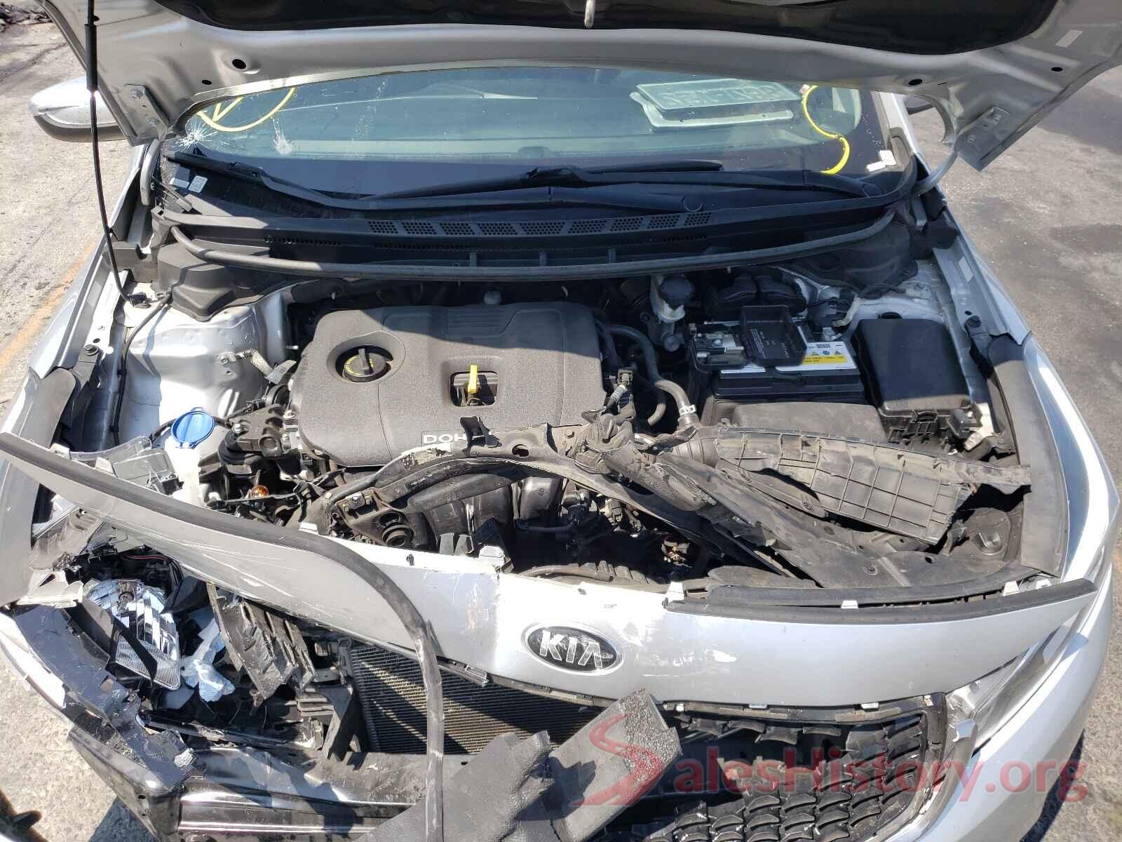 3KPFL4A75JE249925 2018 KIA FORTE