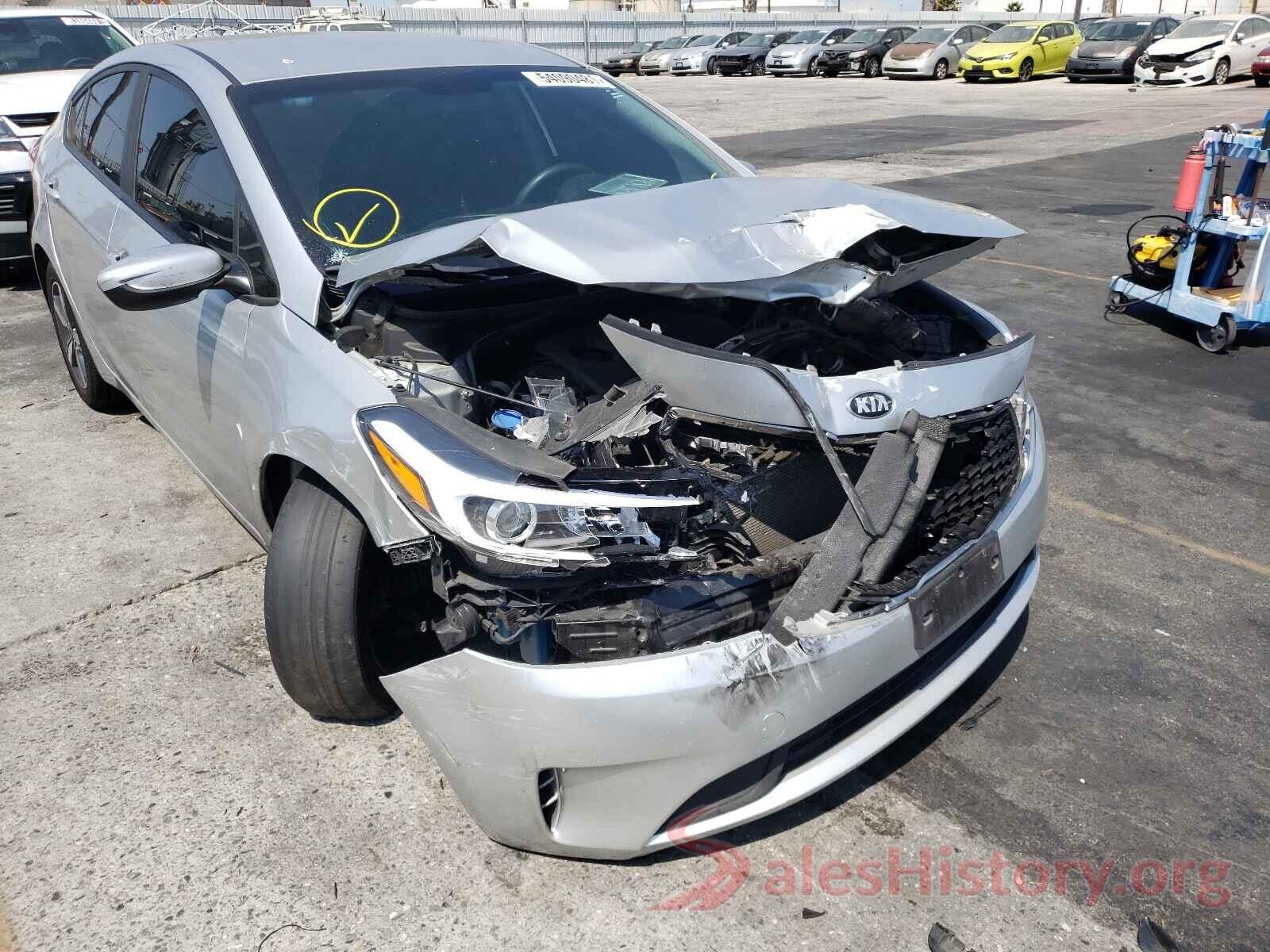 3KPFL4A75JE249925 2018 KIA FORTE