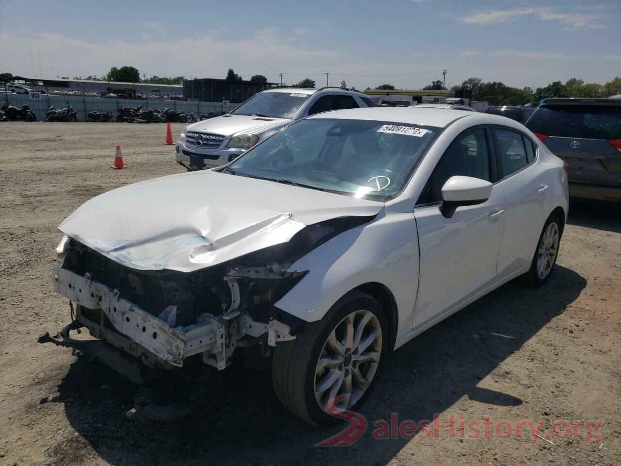 3MZBN1V36JM202825 2018 MAZDA 3