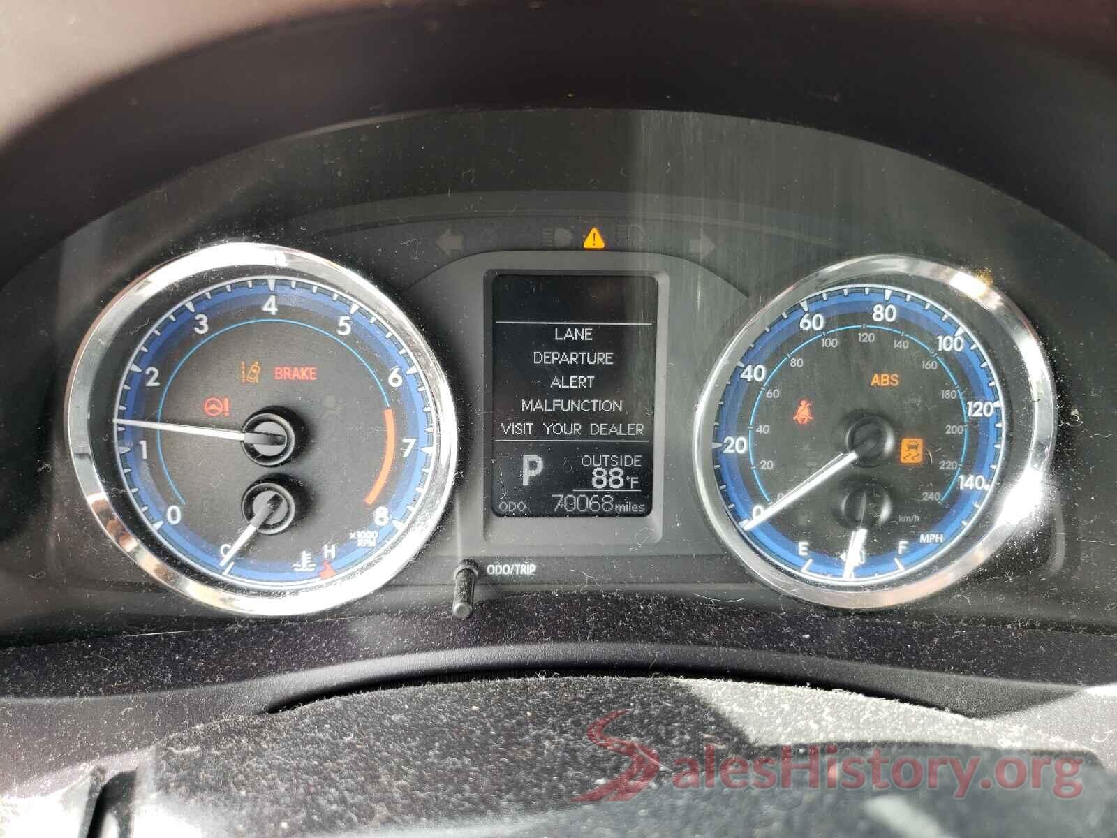 5YFBURHE6HP736668 2017 TOYOTA COROLLA