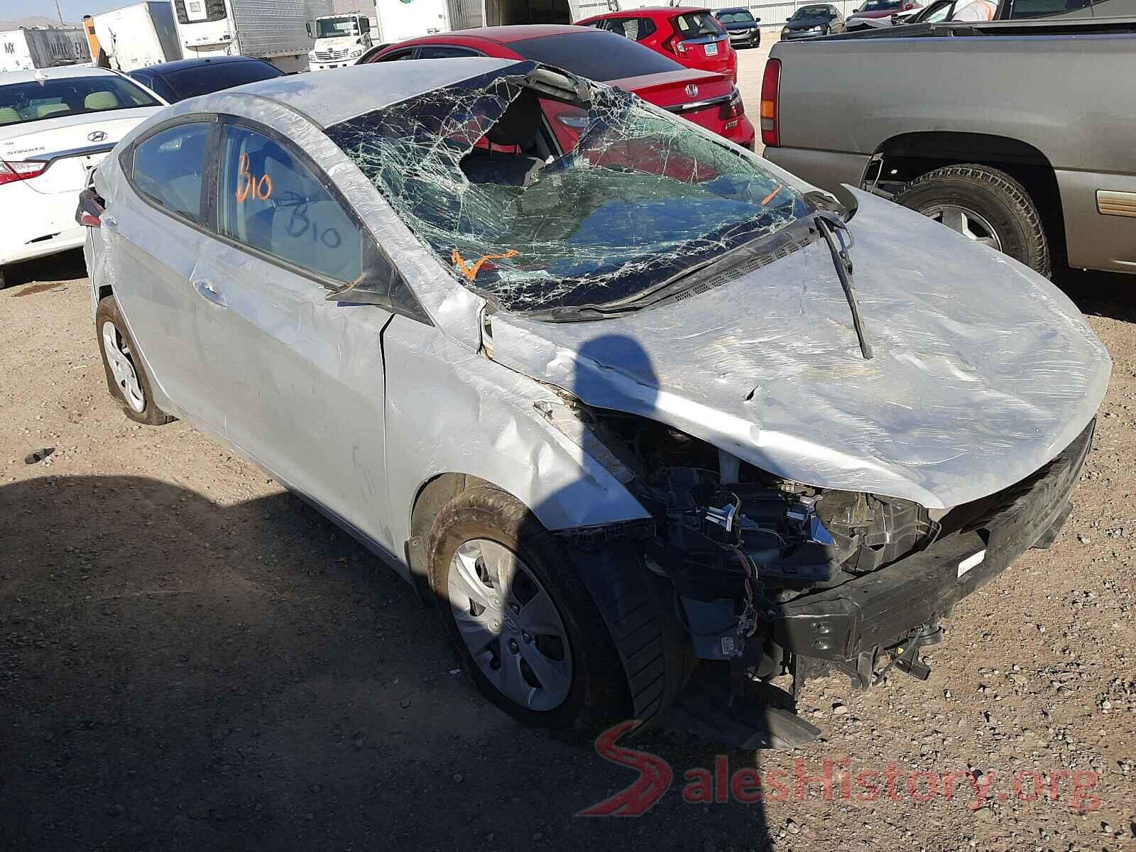 5NPDH4AE8GH721725 2016 HYUNDAI ELANTRA