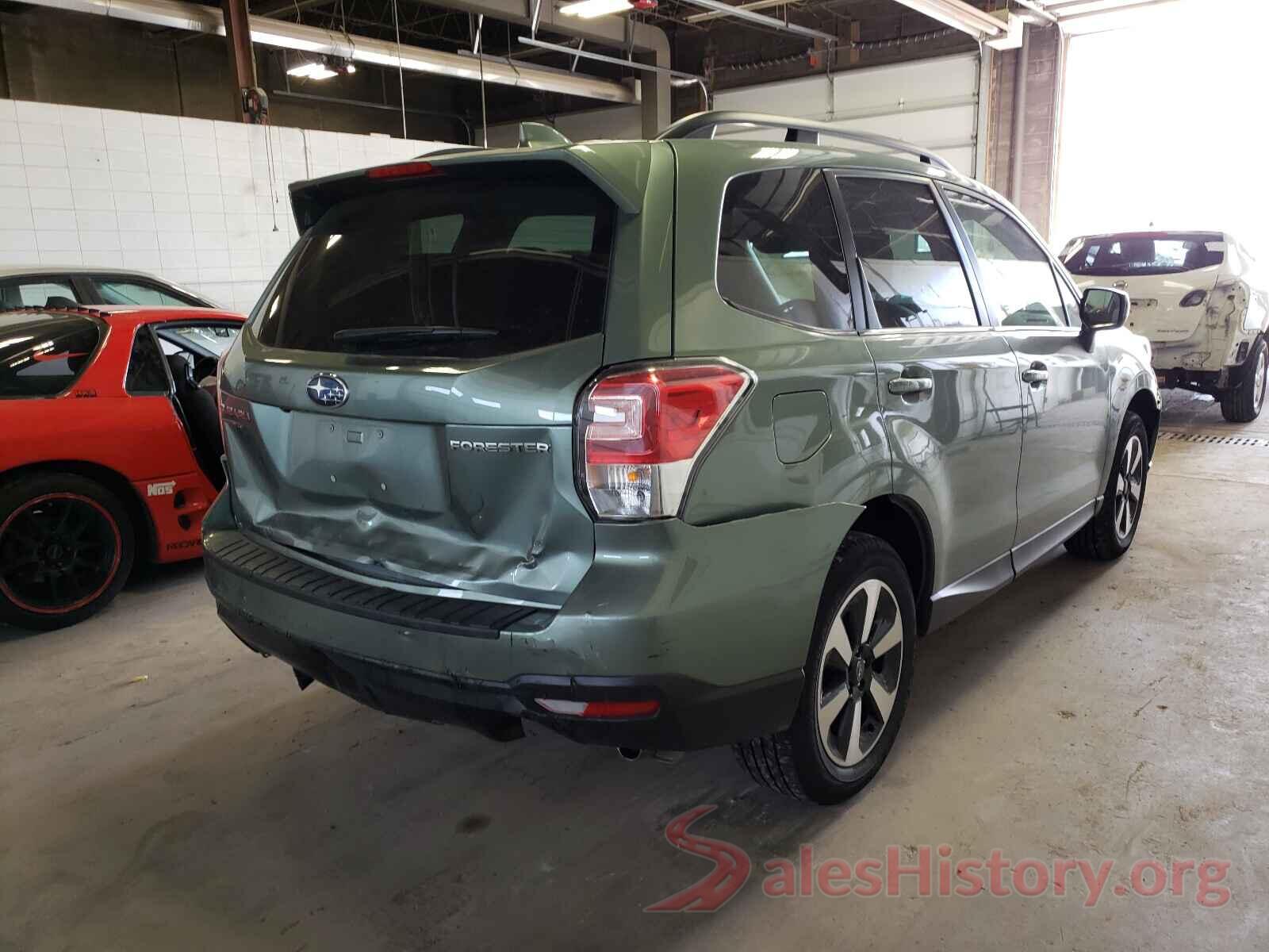 JF2SJAJC3JH433403 2018 SUBARU FORESTER