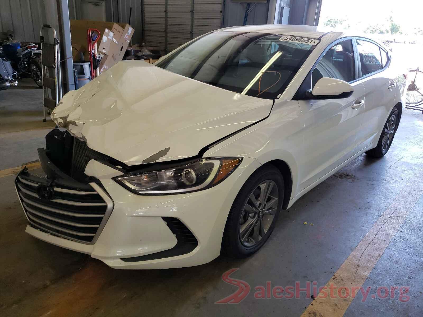 5NPD84LF4JH281029 2018 HYUNDAI ELANTRA