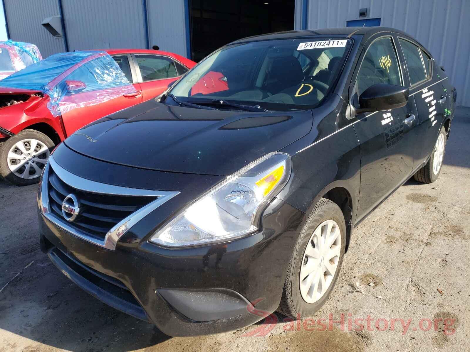 3N1CN7AP5JL868263 2018 NISSAN VERSA