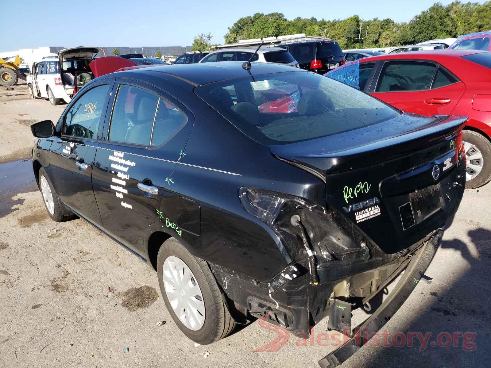 3N1CN7AP5JL868263 2018 NISSAN VERSA