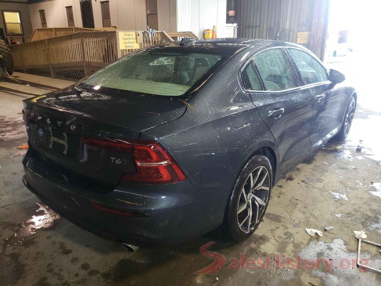 7JRA22TKXKG008626 2019 VOLVO S60