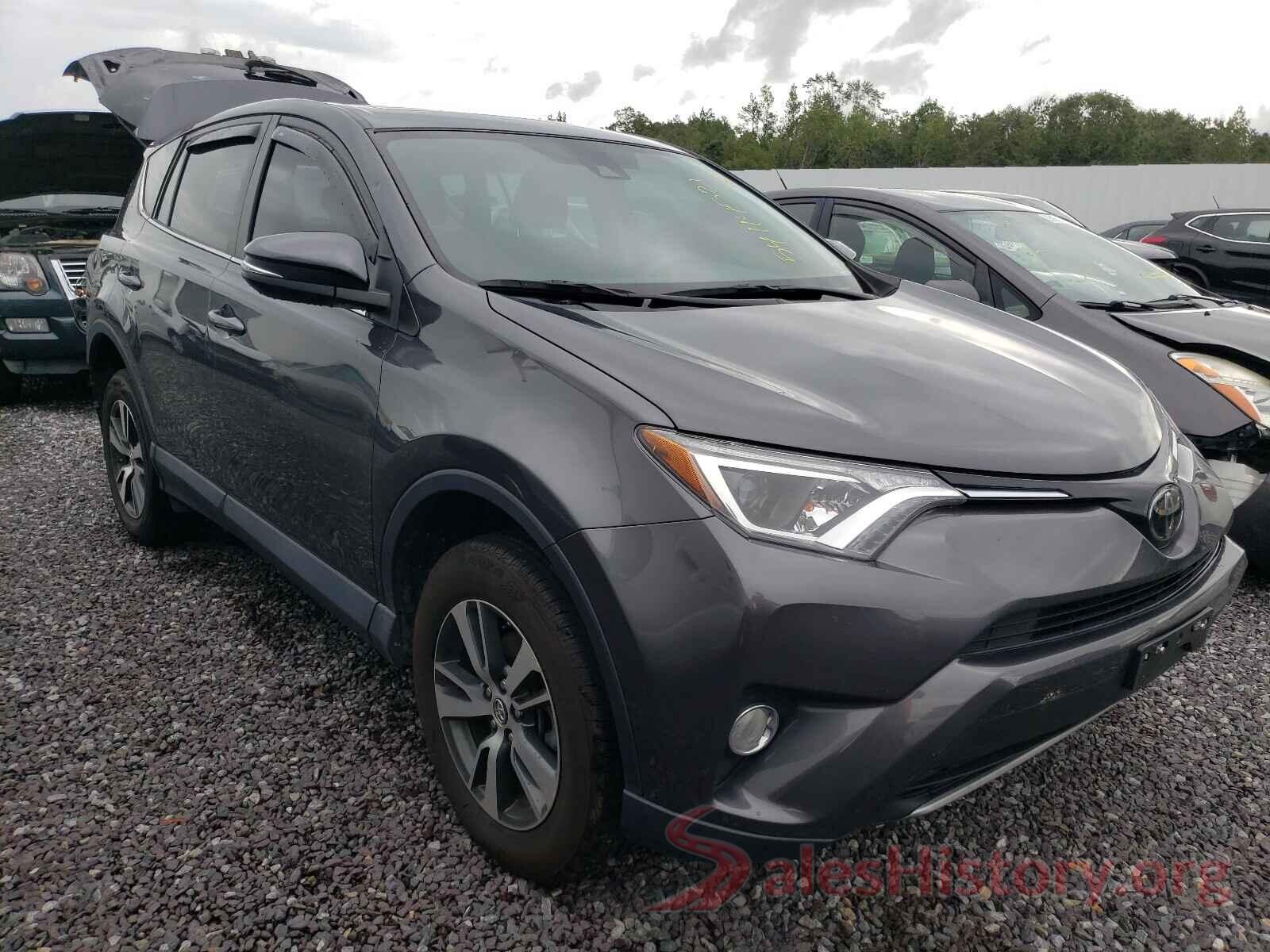 2T3RFREV0JW796812 2018 TOYOTA RAV4