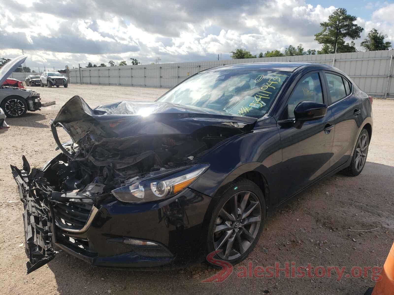 3MZBN1V31JM208709 2018 MAZDA 3