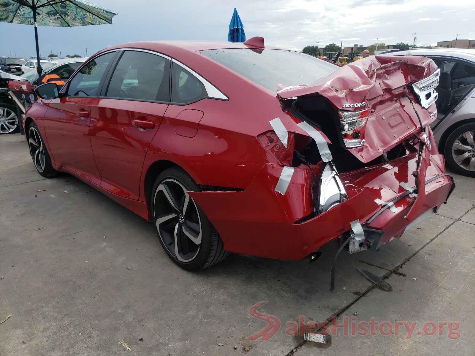 1HGCV1F30JA260756 2018 HONDA ACCORD