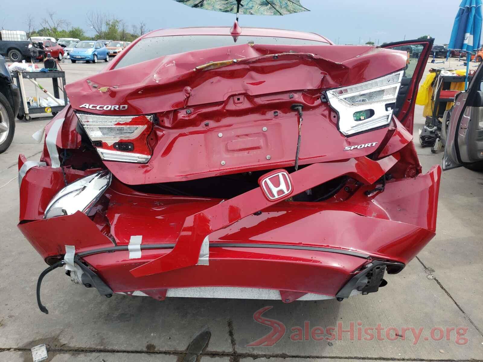 1HGCV1F30JA260756 2018 HONDA ACCORD