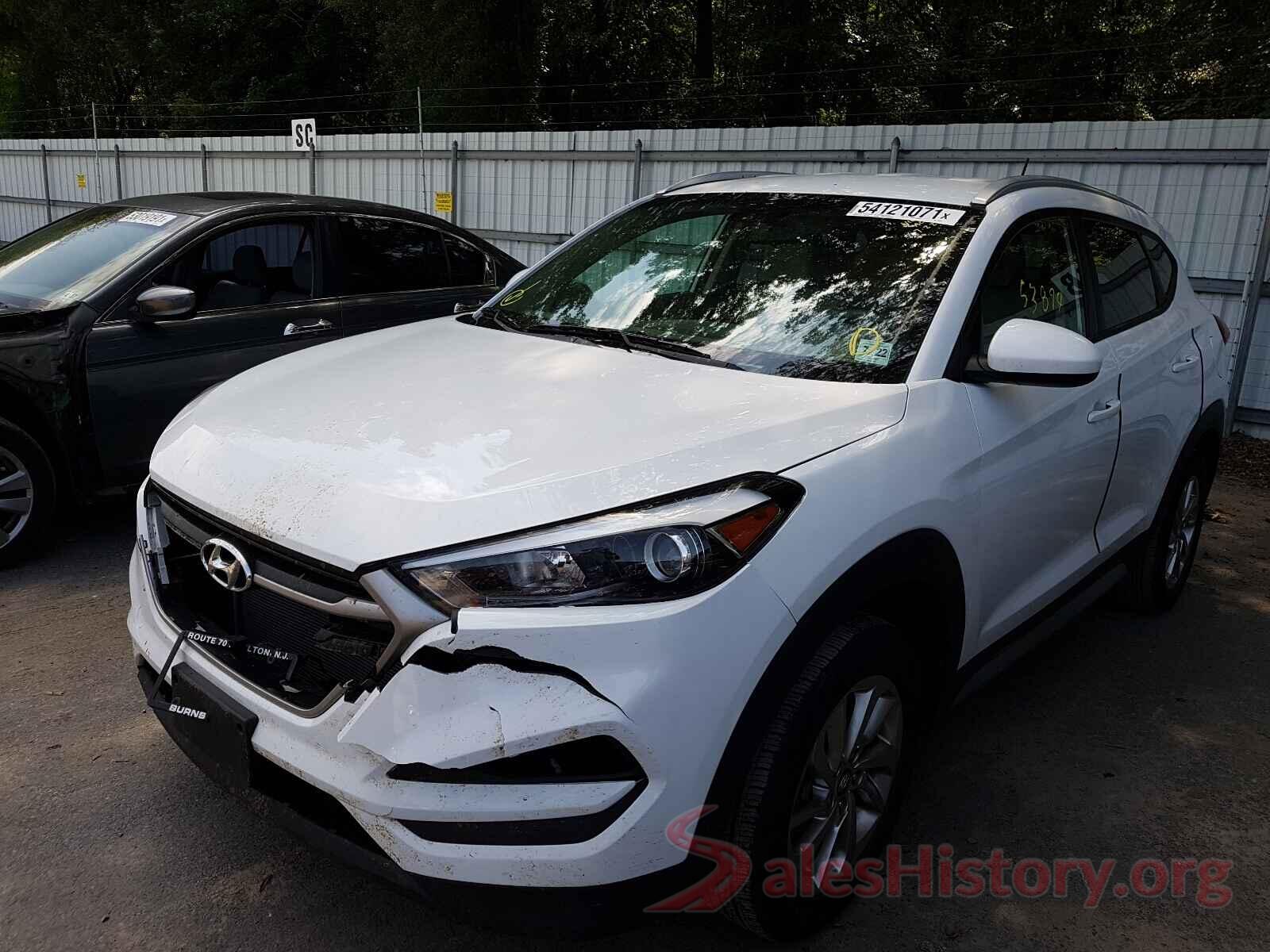 KM8J3CA47HU423947 2017 HYUNDAI TUCSON