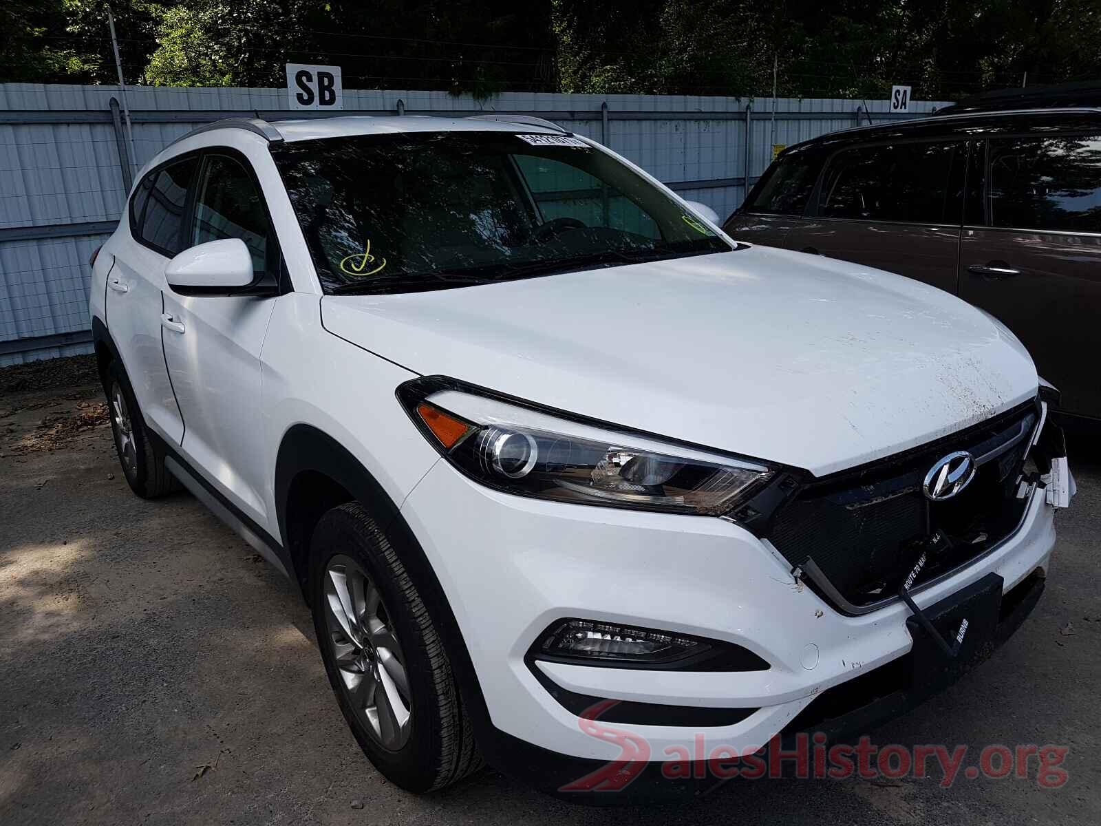 KM8J3CA47HU423947 2017 HYUNDAI TUCSON