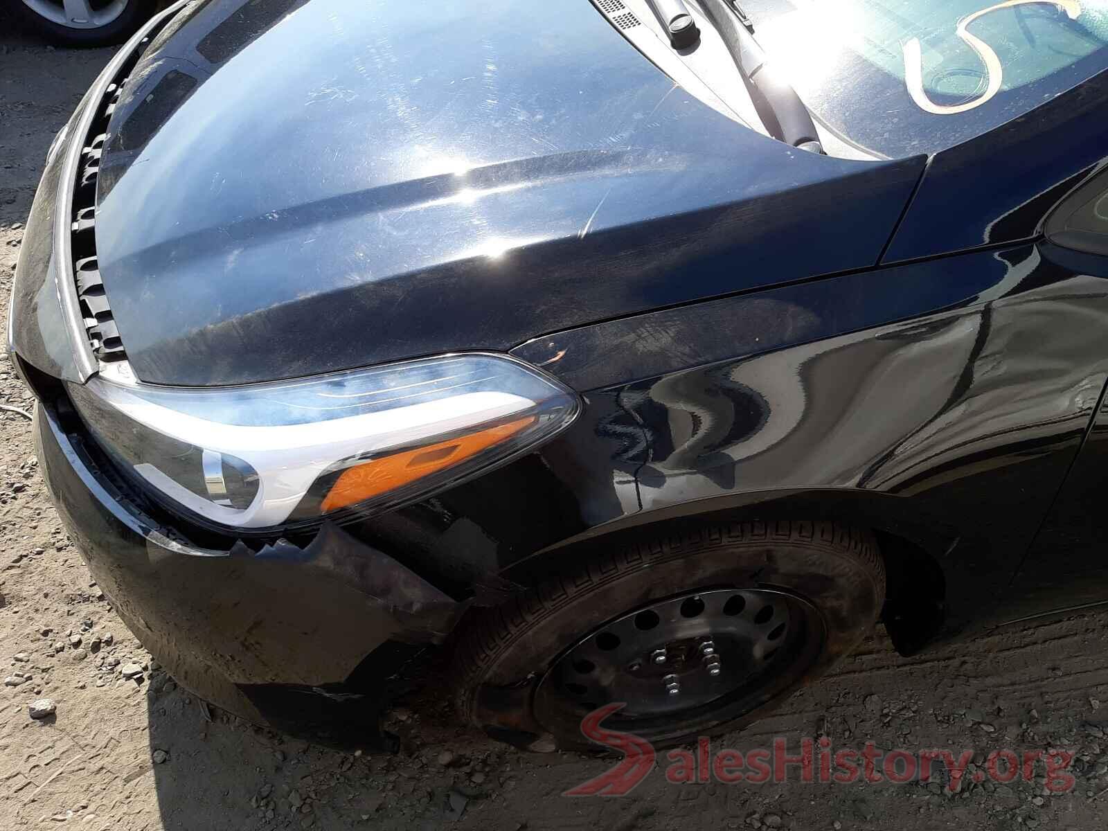 3KPFK4A7XJE220407 2018 KIA FORTE