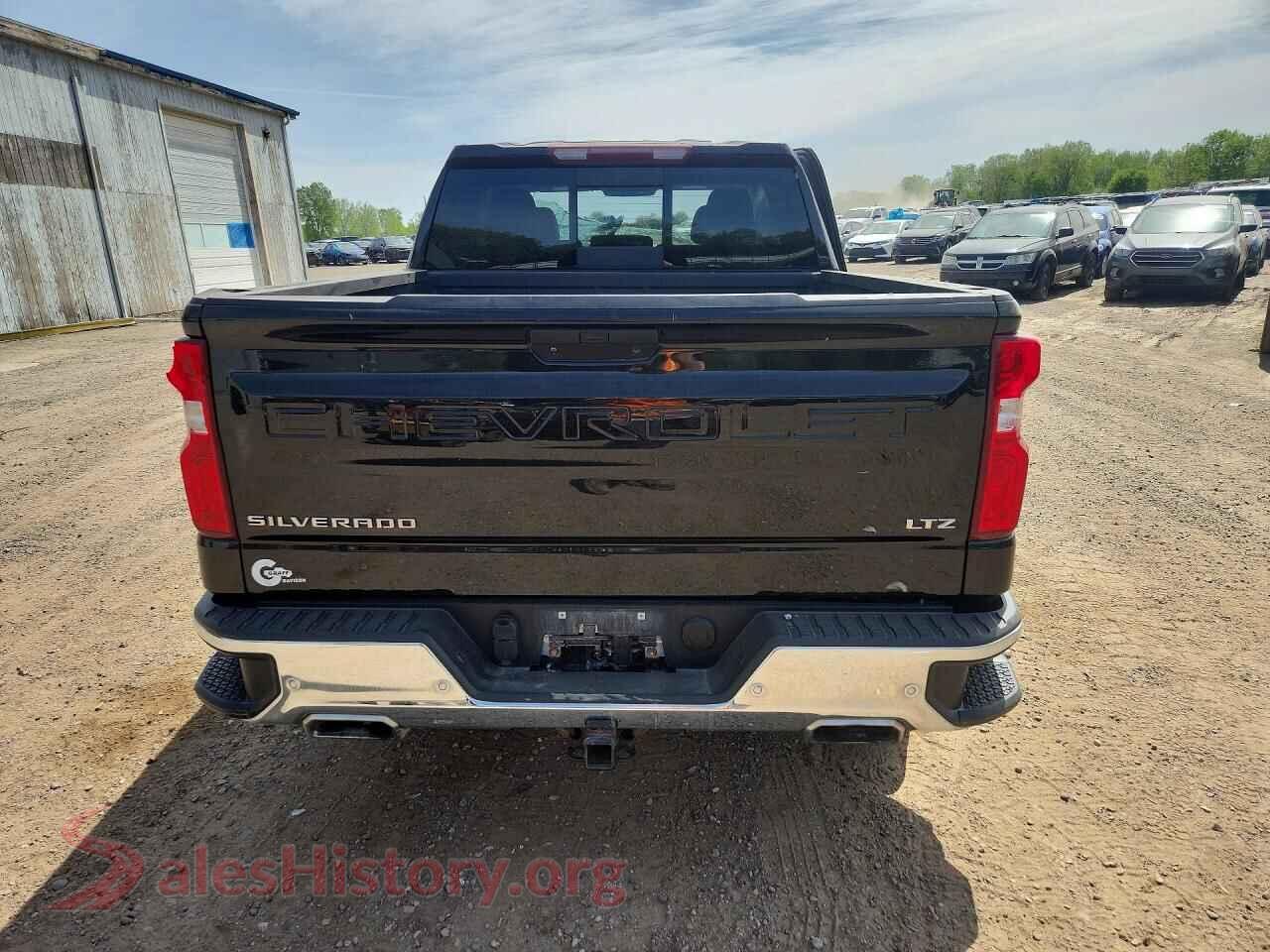 2022 CHEVROLET SILVERADO VIN 3GCUYGEDXNG110703, left side view