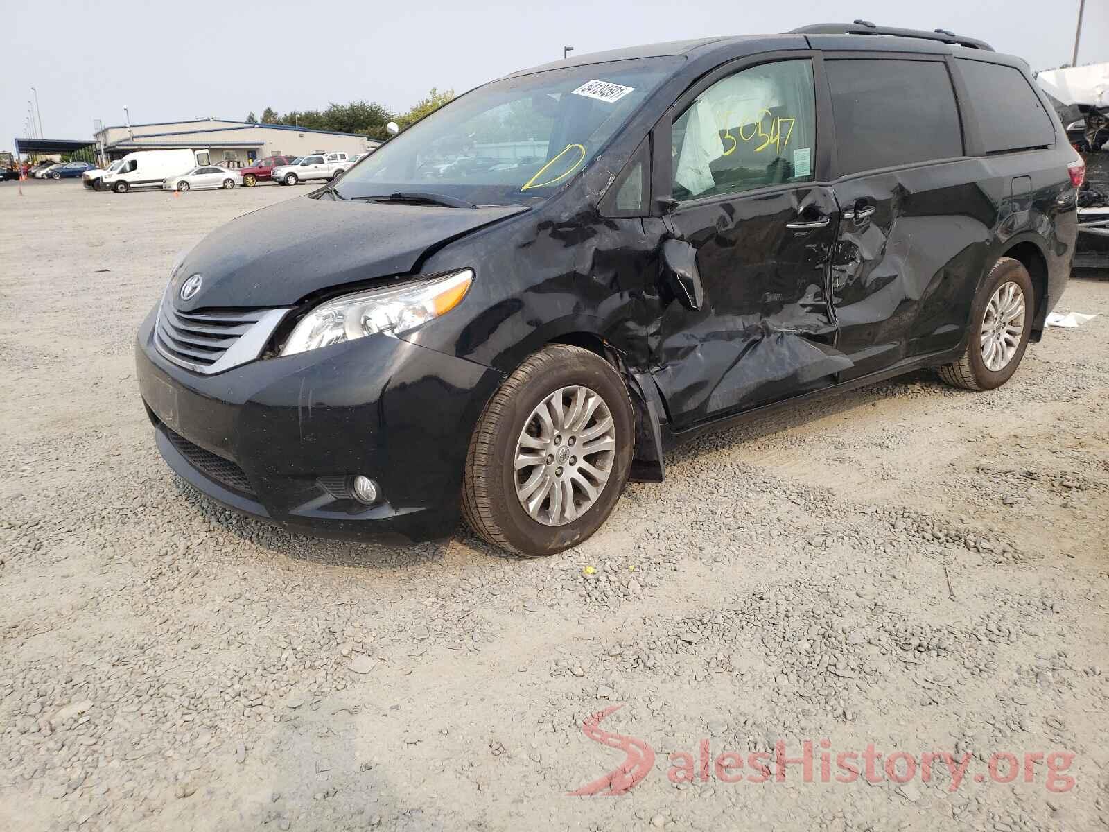 5TDYZ3DCXHS898579 2017 TOYOTA SIENNA