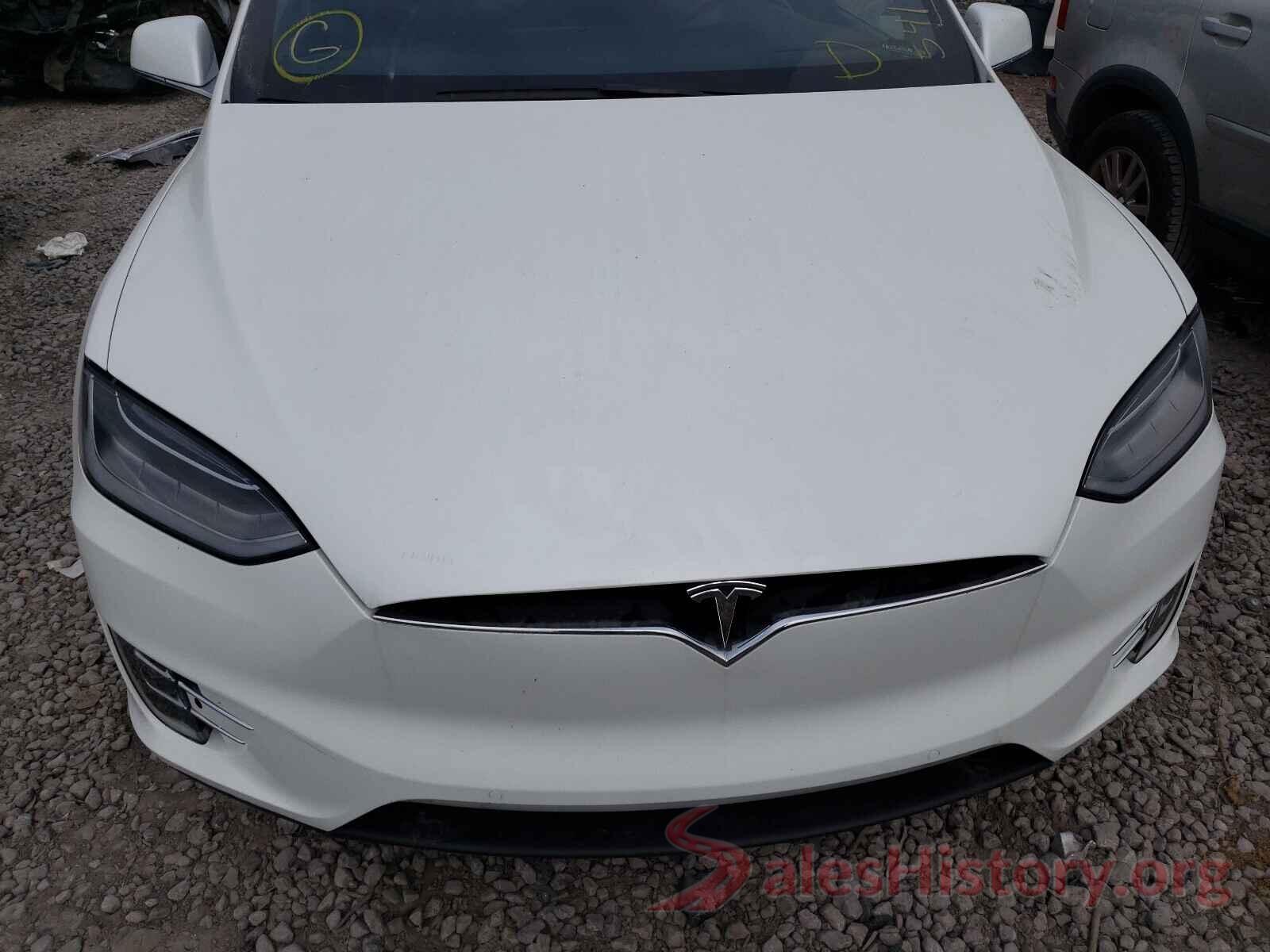 5YJXCBE40HF035910 2017 TESLA MODEL X