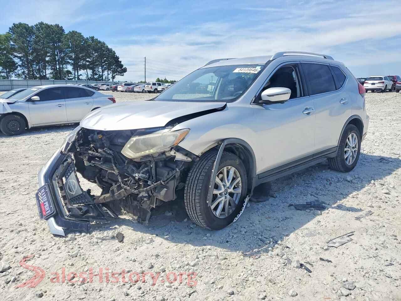 2017 NISSAN ROGUE VIN JN8AT2MVXHW278849, auction photo