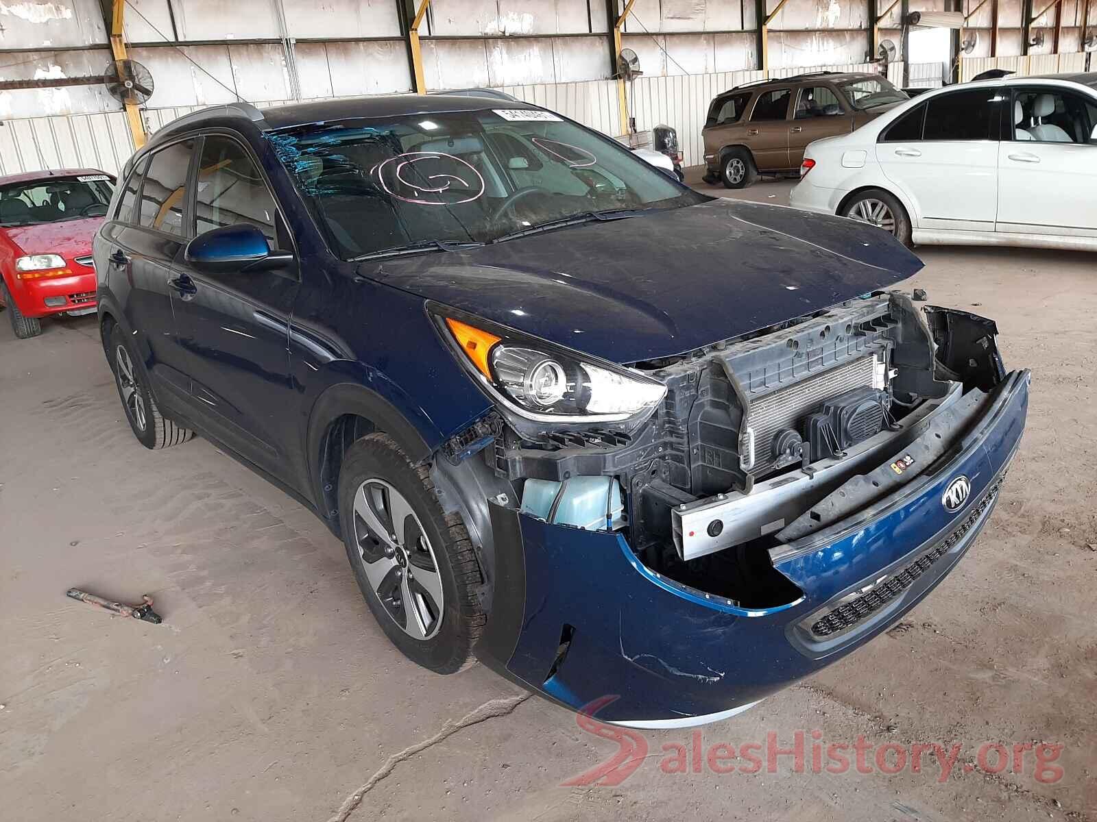 KNDCB3LC6H5050155 2017 KIA NIRO