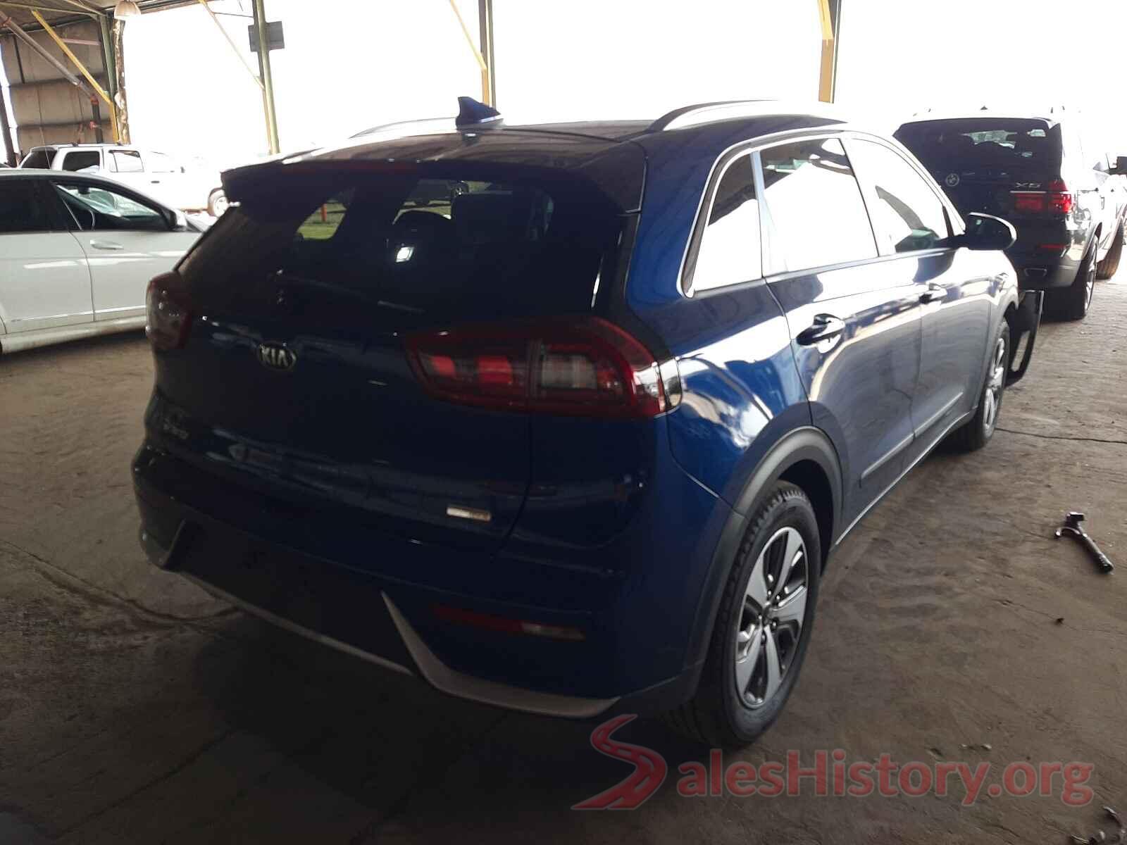 KNDCB3LC6H5050155 2017 KIA NIRO