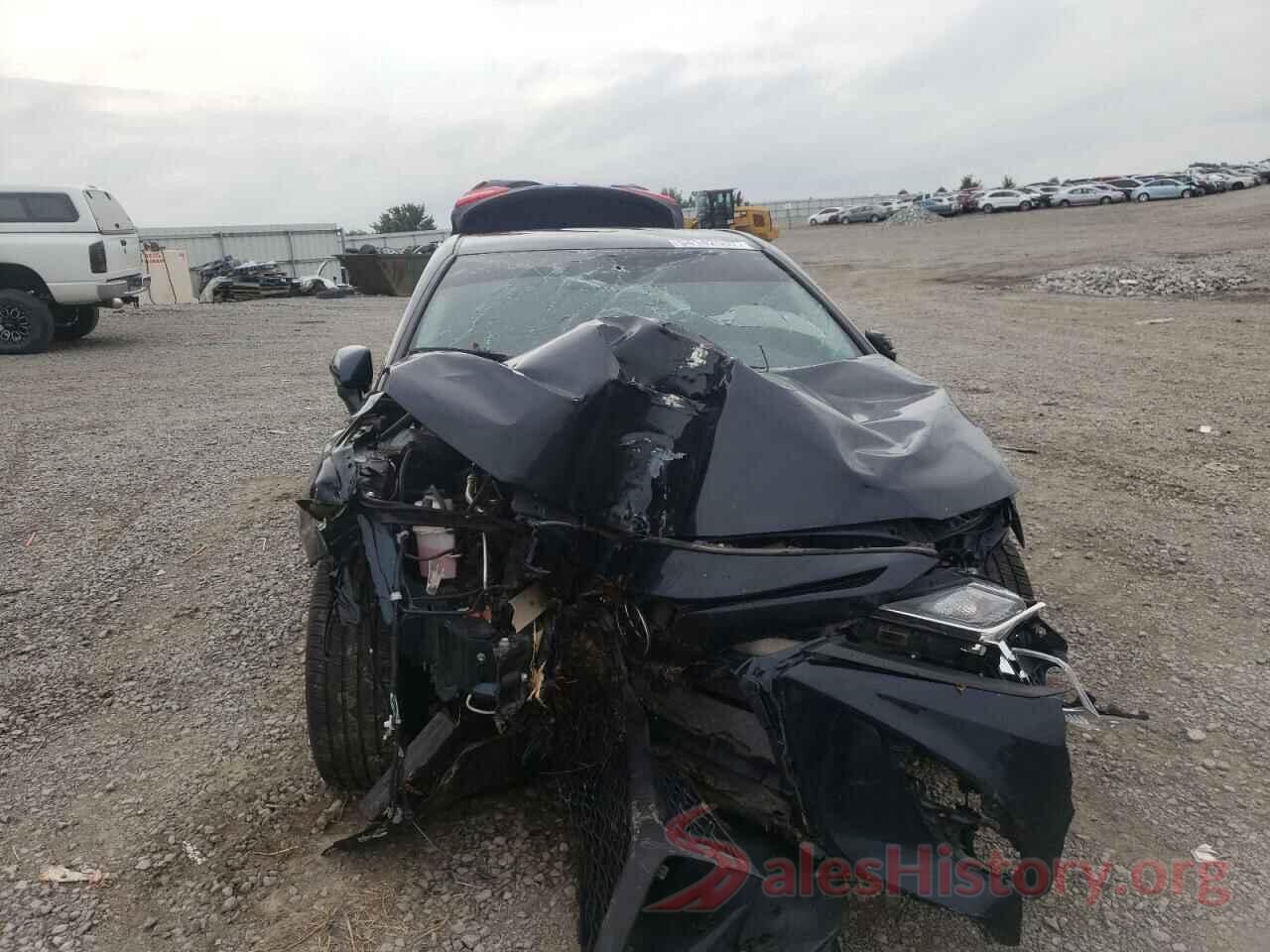 4T1B11HKXKU697718 2019 TOYOTA CAMRY