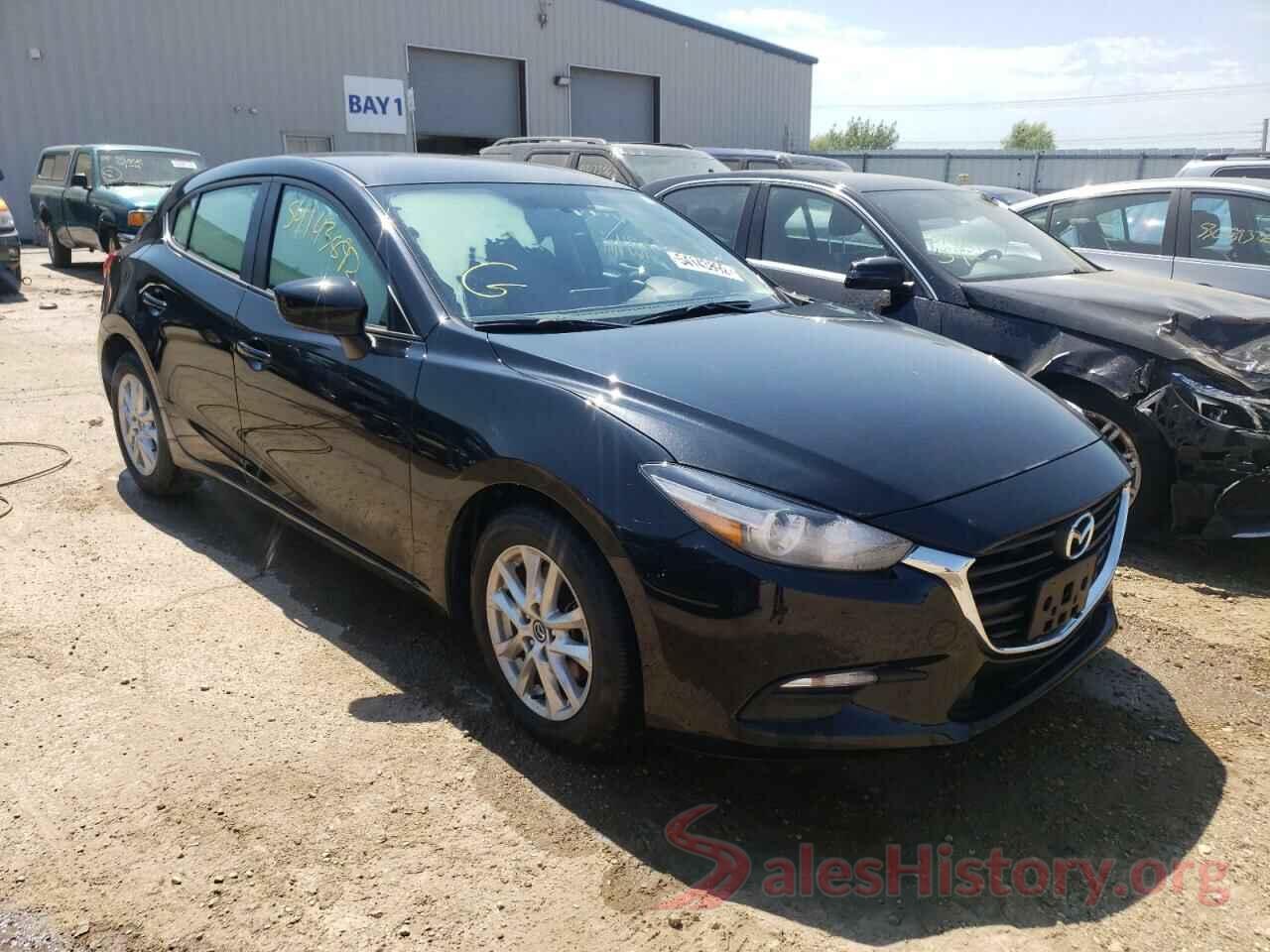 3MZBN1K79HM137695 2017 MAZDA 3