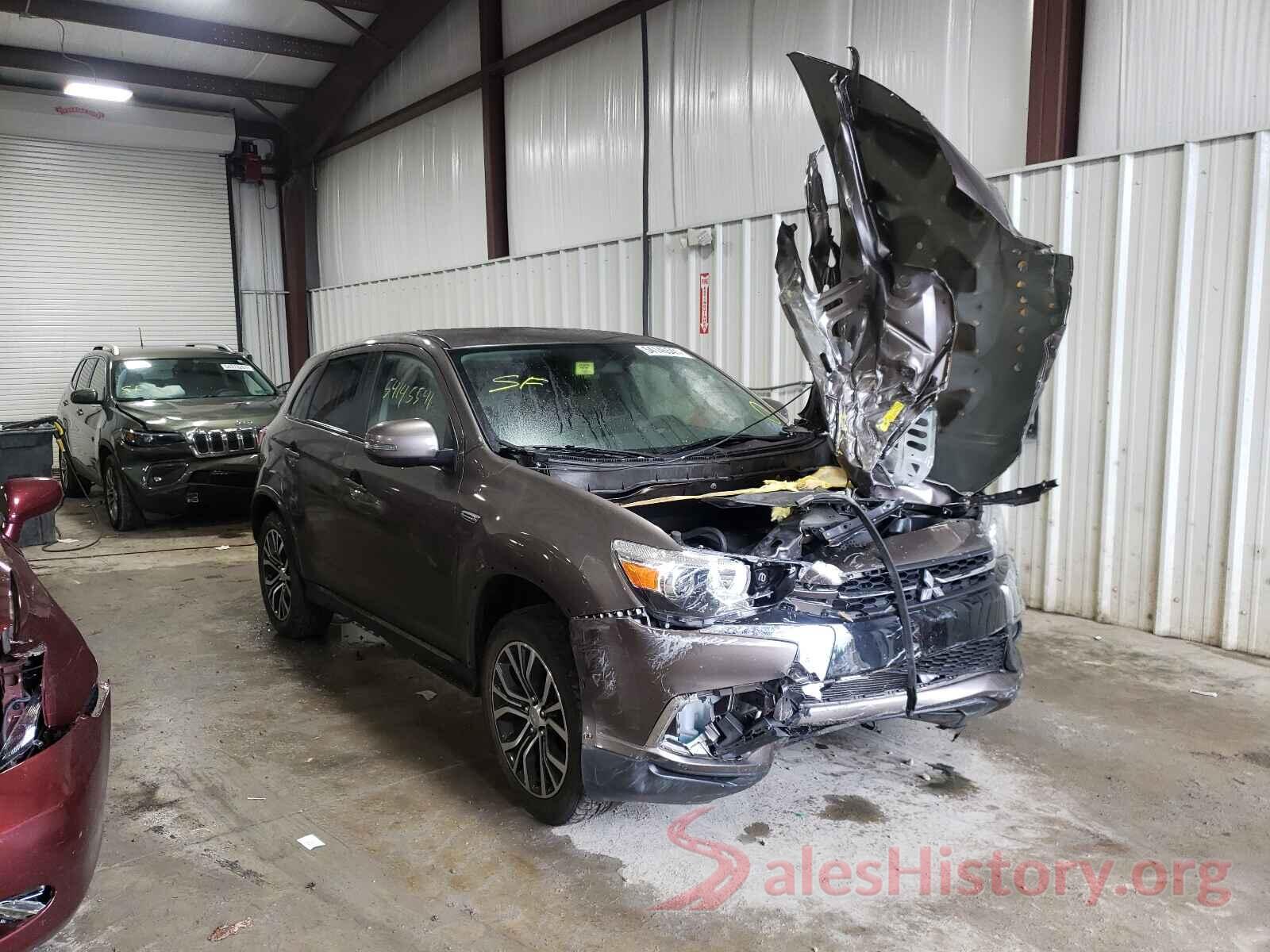 JA4AR3AU4JU016414 2018 MITSUBISHI OUTLANDER