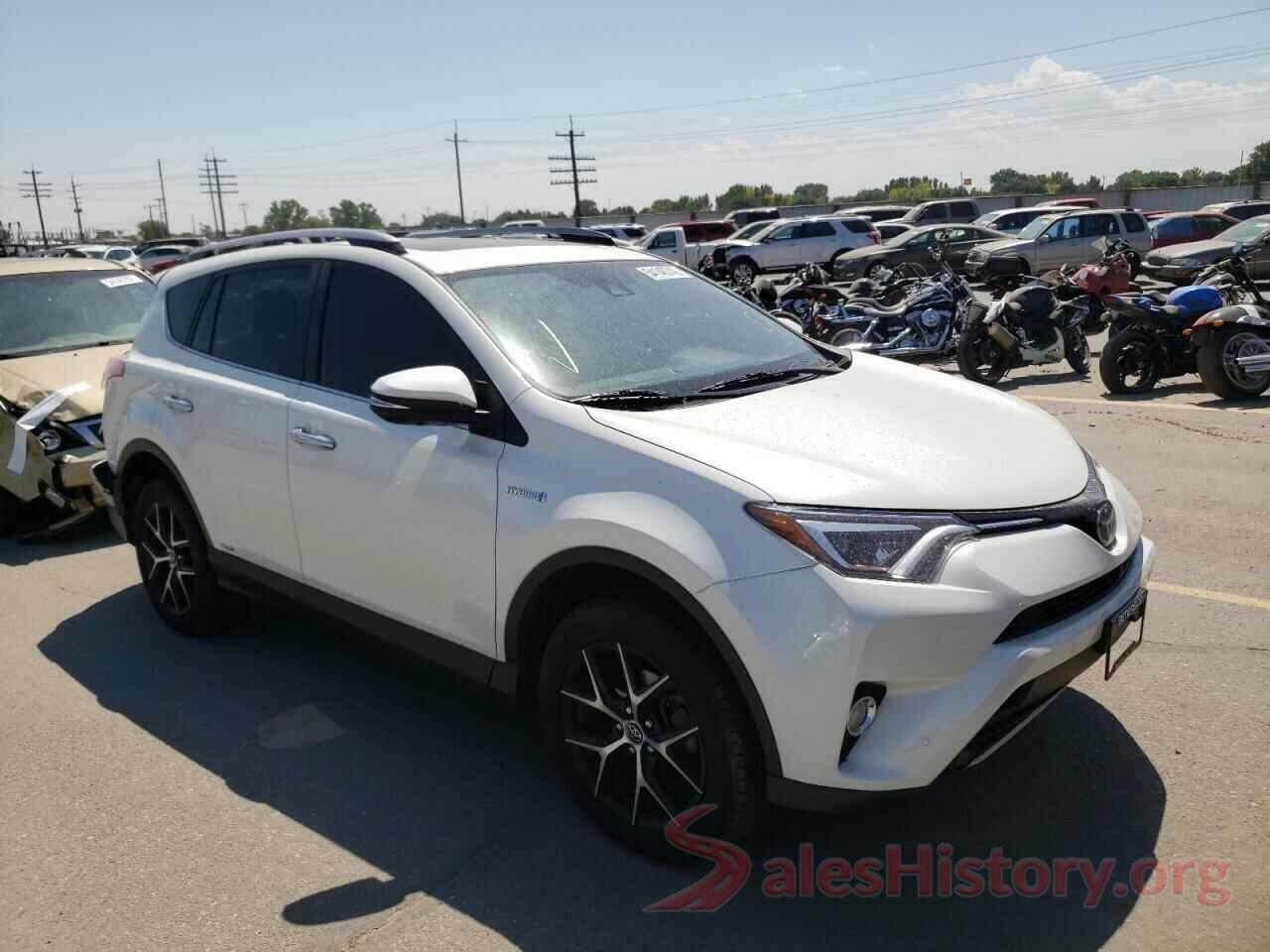 JTMDJREV6JD161695 2018 TOYOTA RAV4