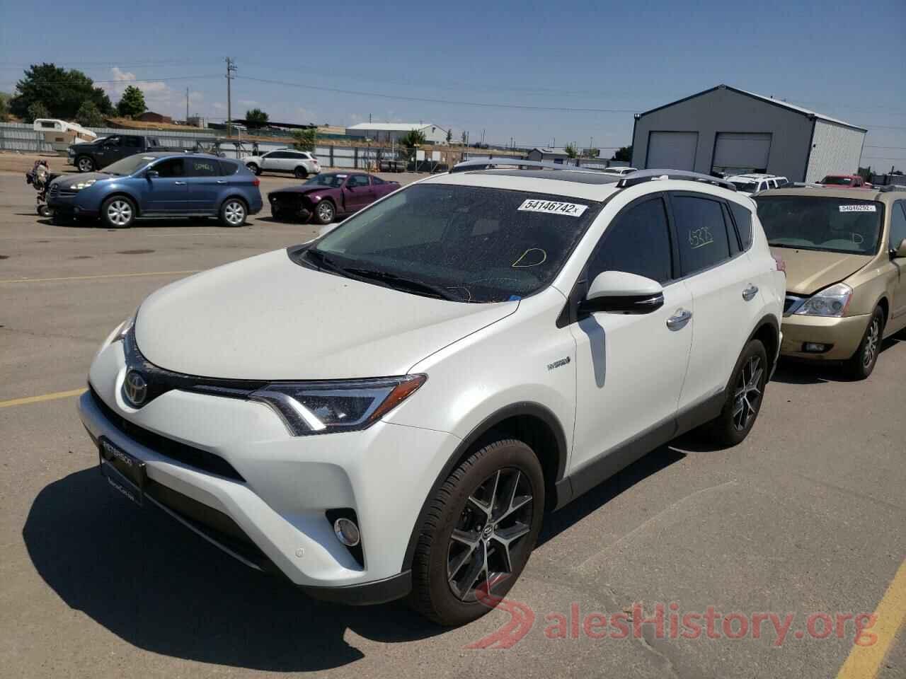 JTMDJREV6JD161695 2018 TOYOTA RAV4