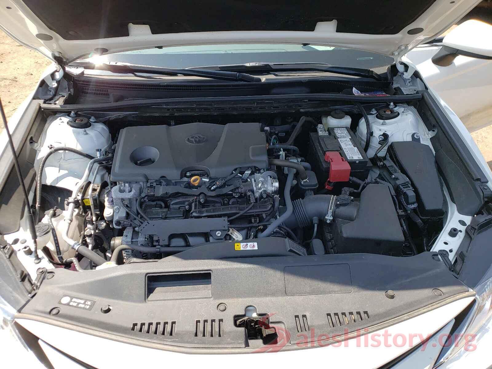 4T1C11AKXMU522256 2021 TOYOTA CAMRY