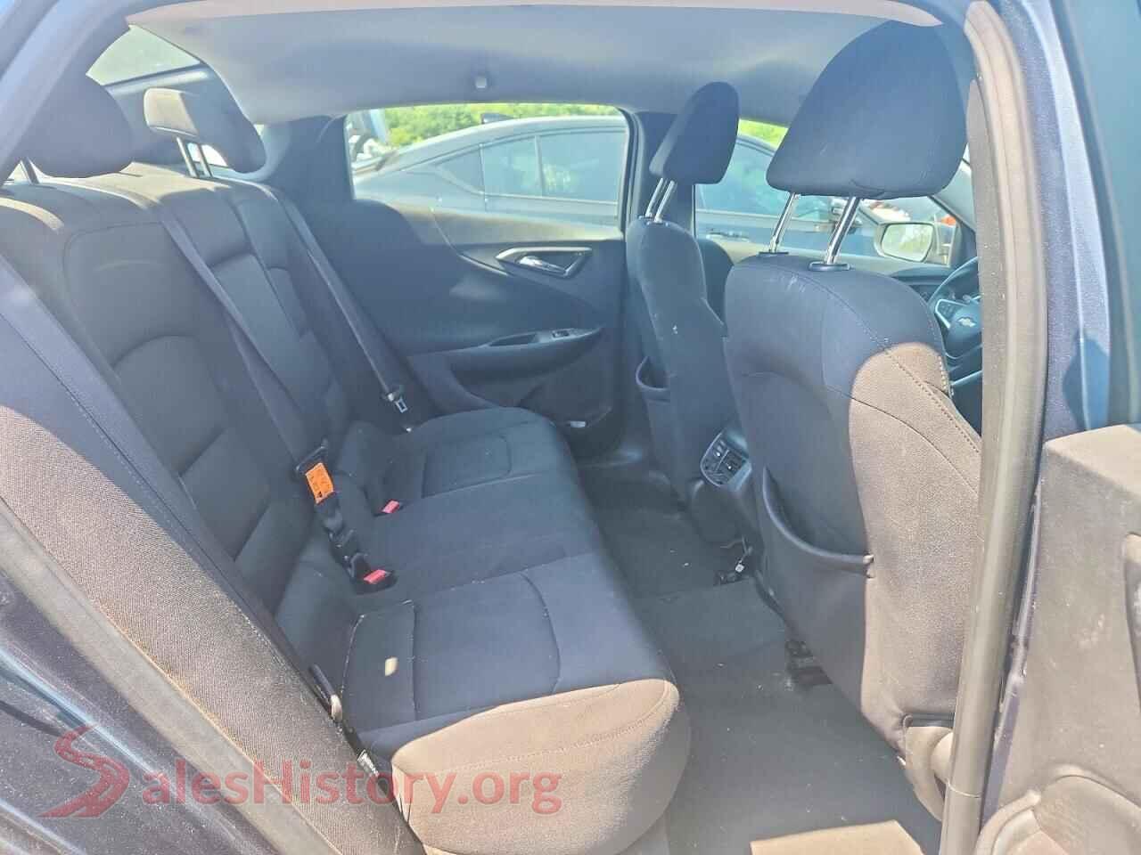 2019 CHEVROLET MALIBU VIN 1G1ZD5ST4KF142490, odometer mileage