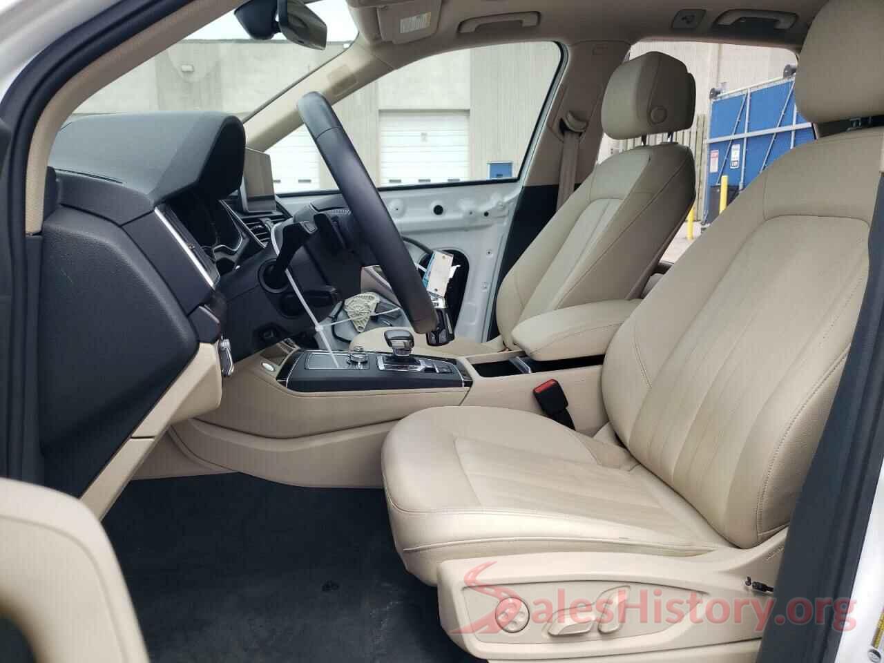 WA1CNAFY5K2028654 2019 AUDI Q5