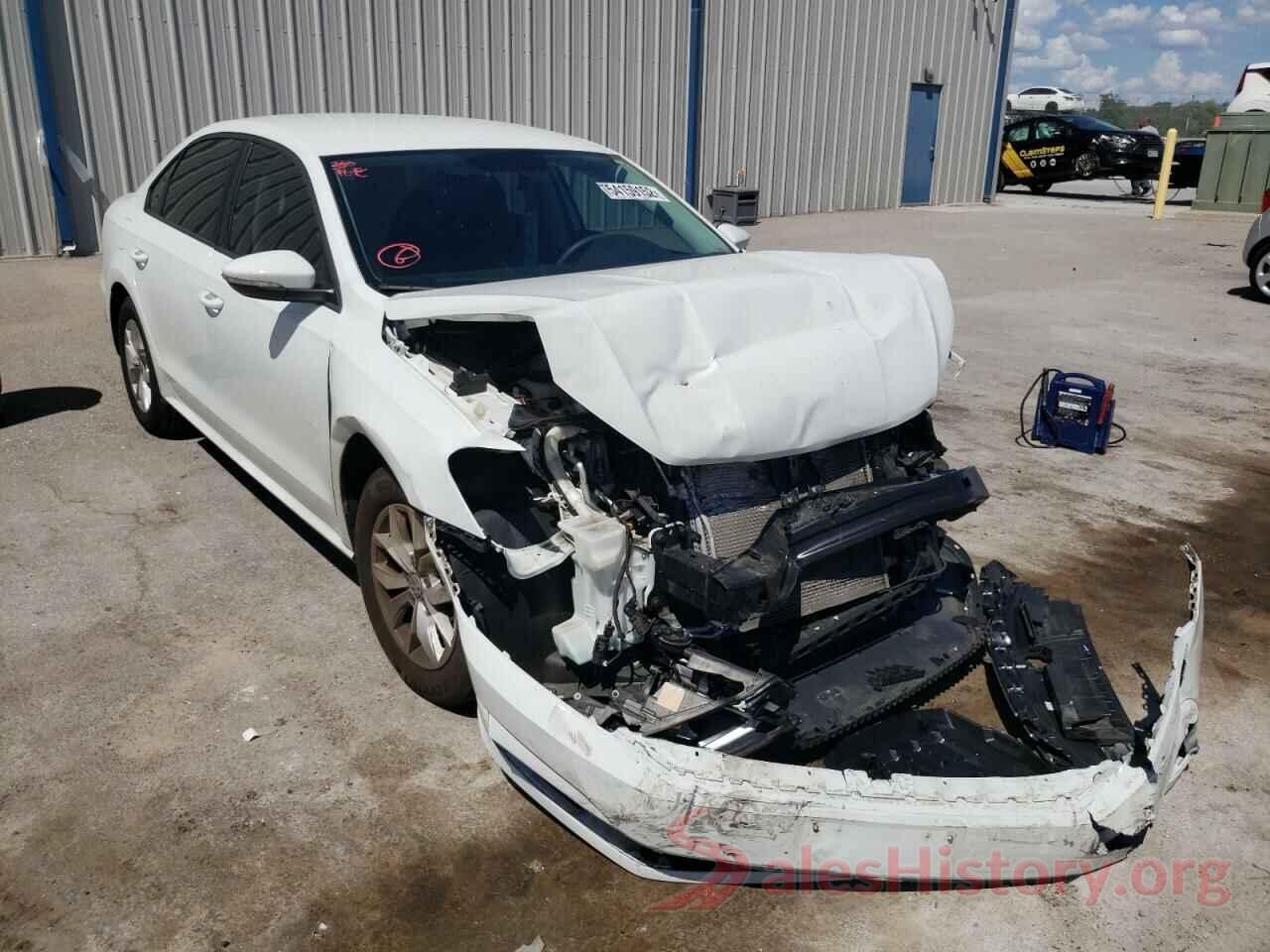 1VWAA7A38JC003566 2018 VOLKSWAGEN PASSAT